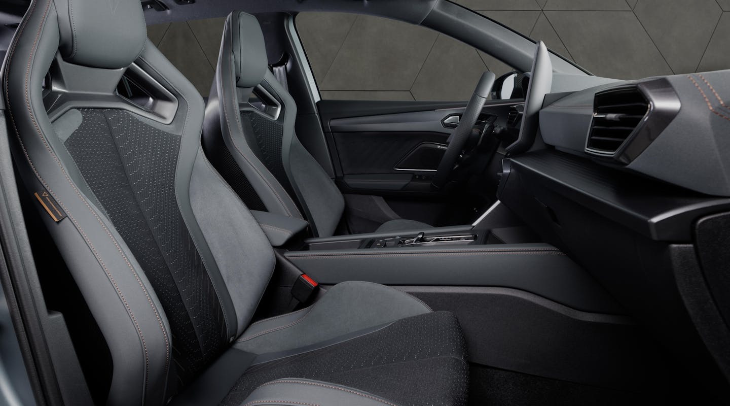 Cupra Leon Sportstourer Vordersitze