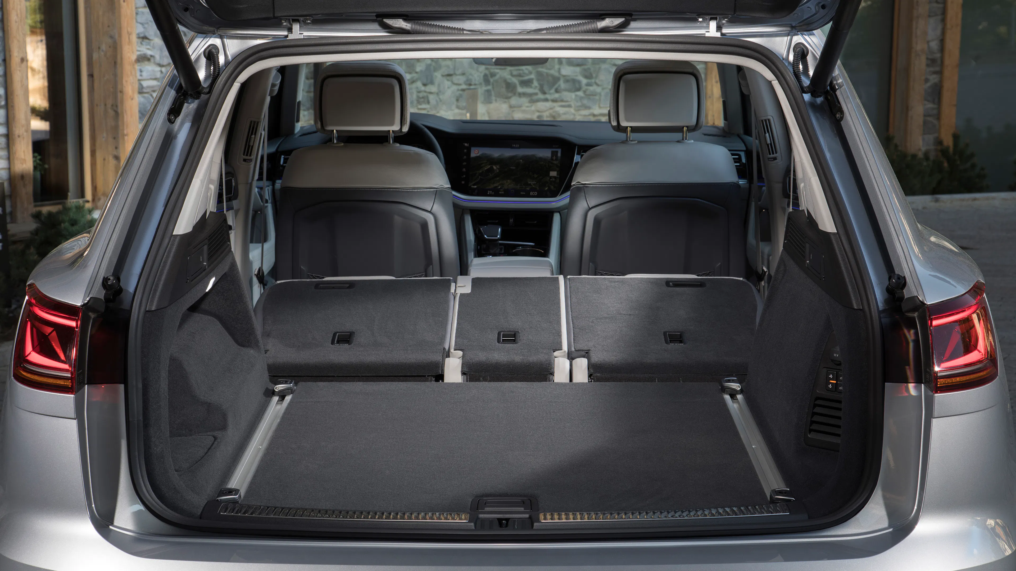 Der Kofferraum eines VW Touareg III.