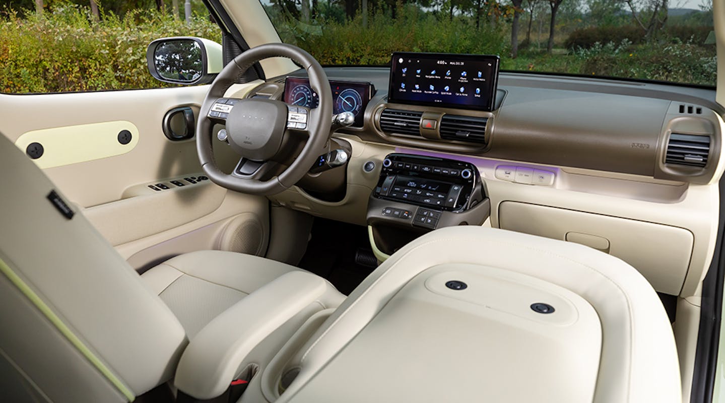 Hyundai INSTER Innenansicht Fahrerraum