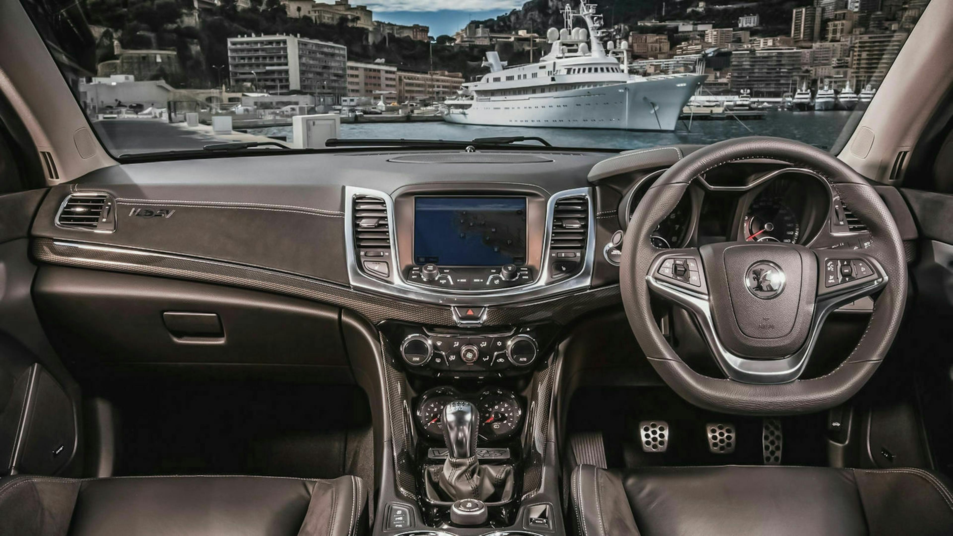 Holden Vauxhall VXR8 Cockpit