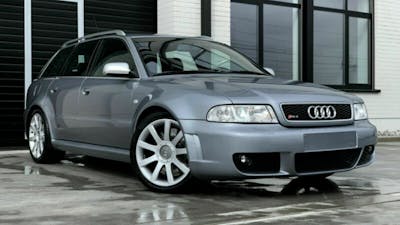 Audi RS4 B5