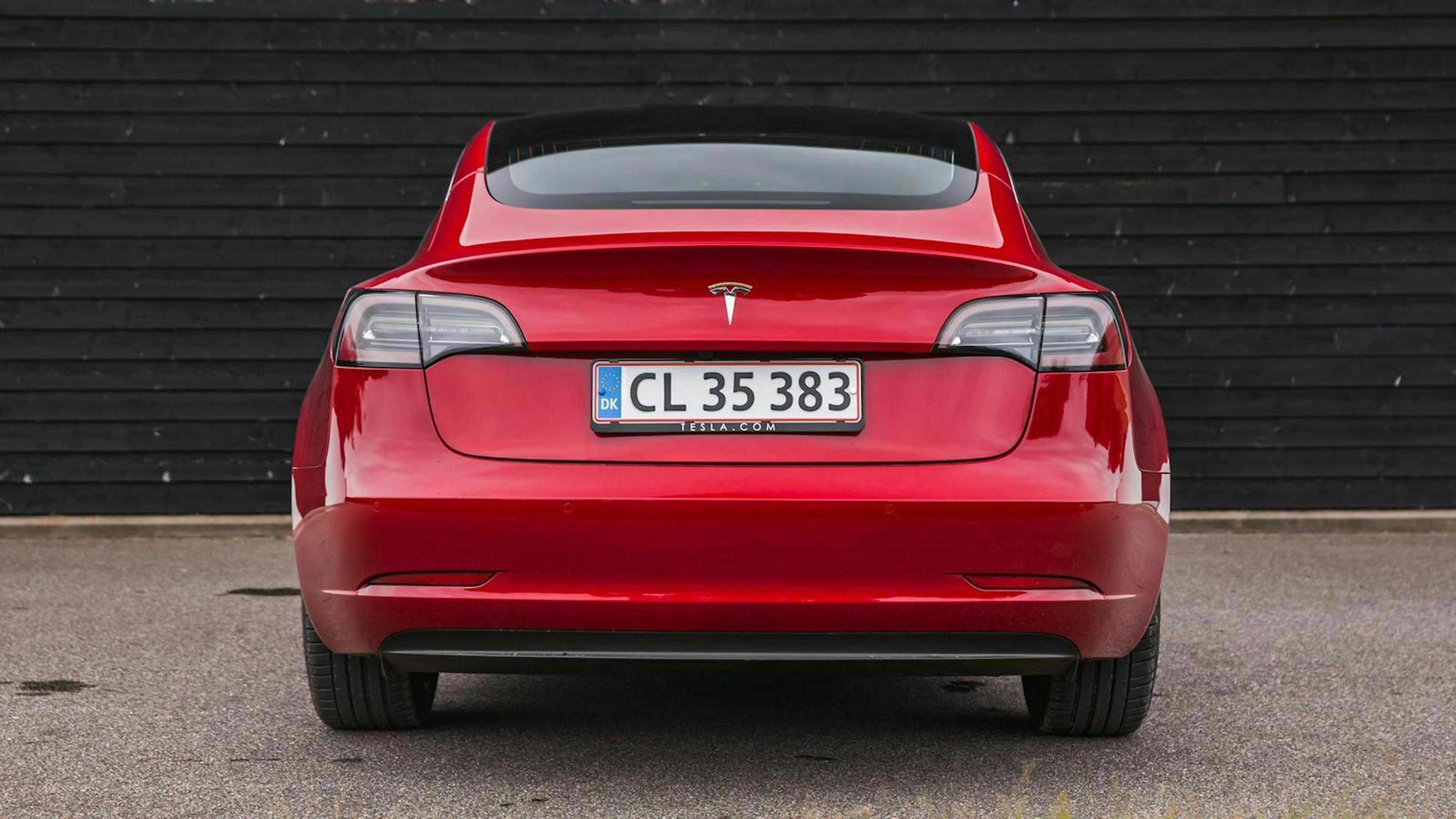 Der Elektromotor des Tesla Model 3 sitzt an der Hinterachse