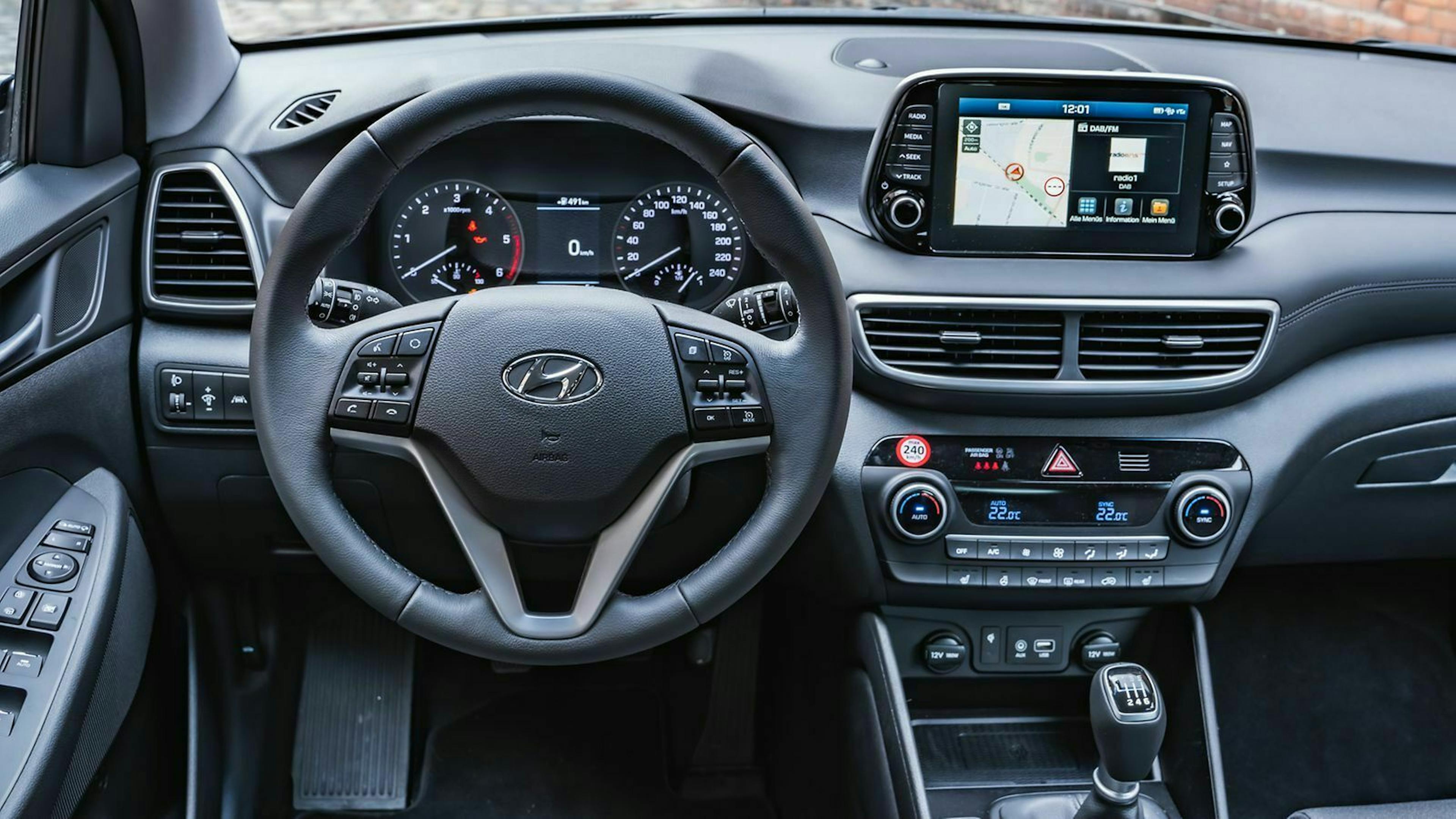 Hyundai Tucson Cockpit