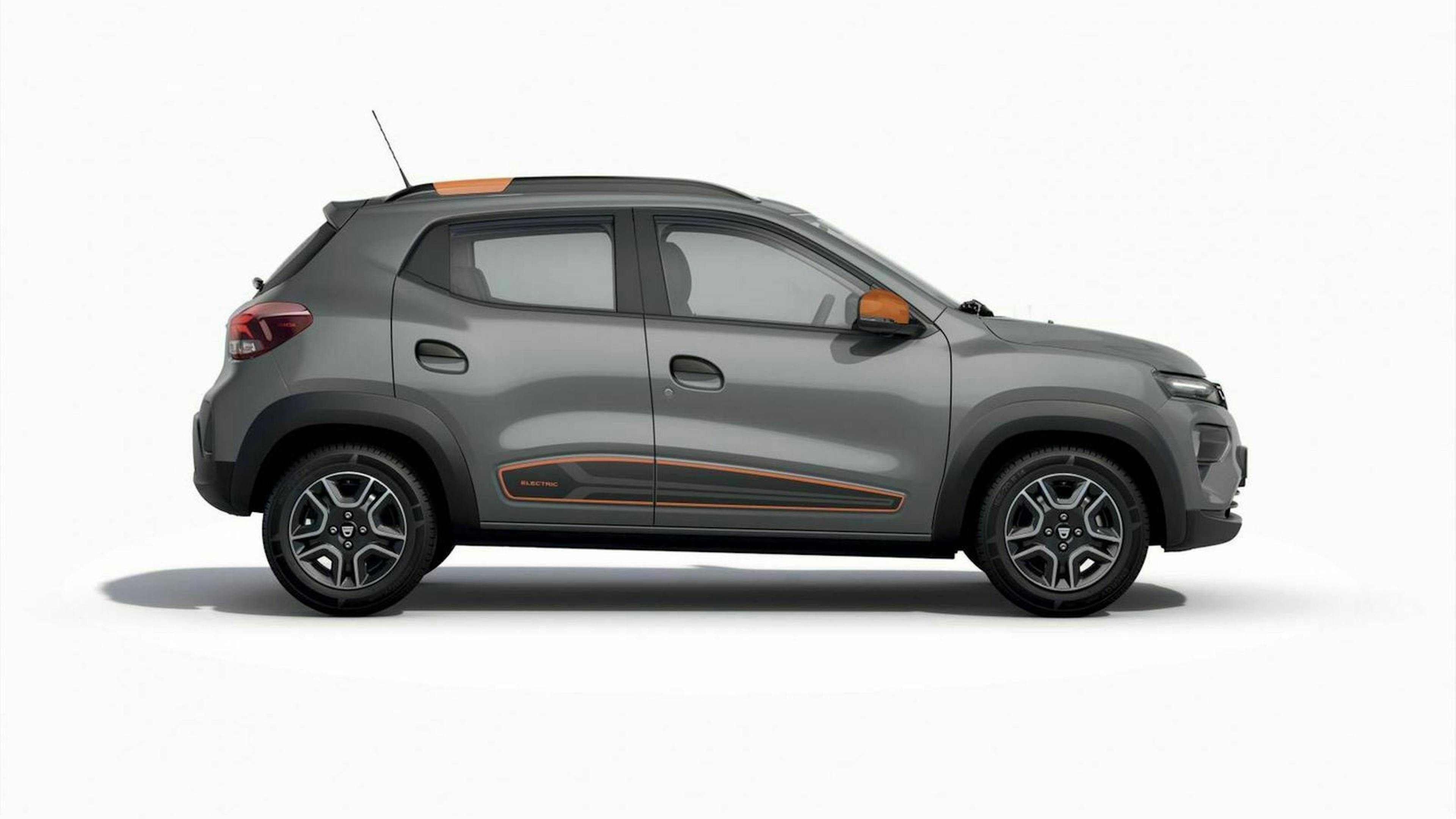Der Dacia Spring Electric in Seitenansicht