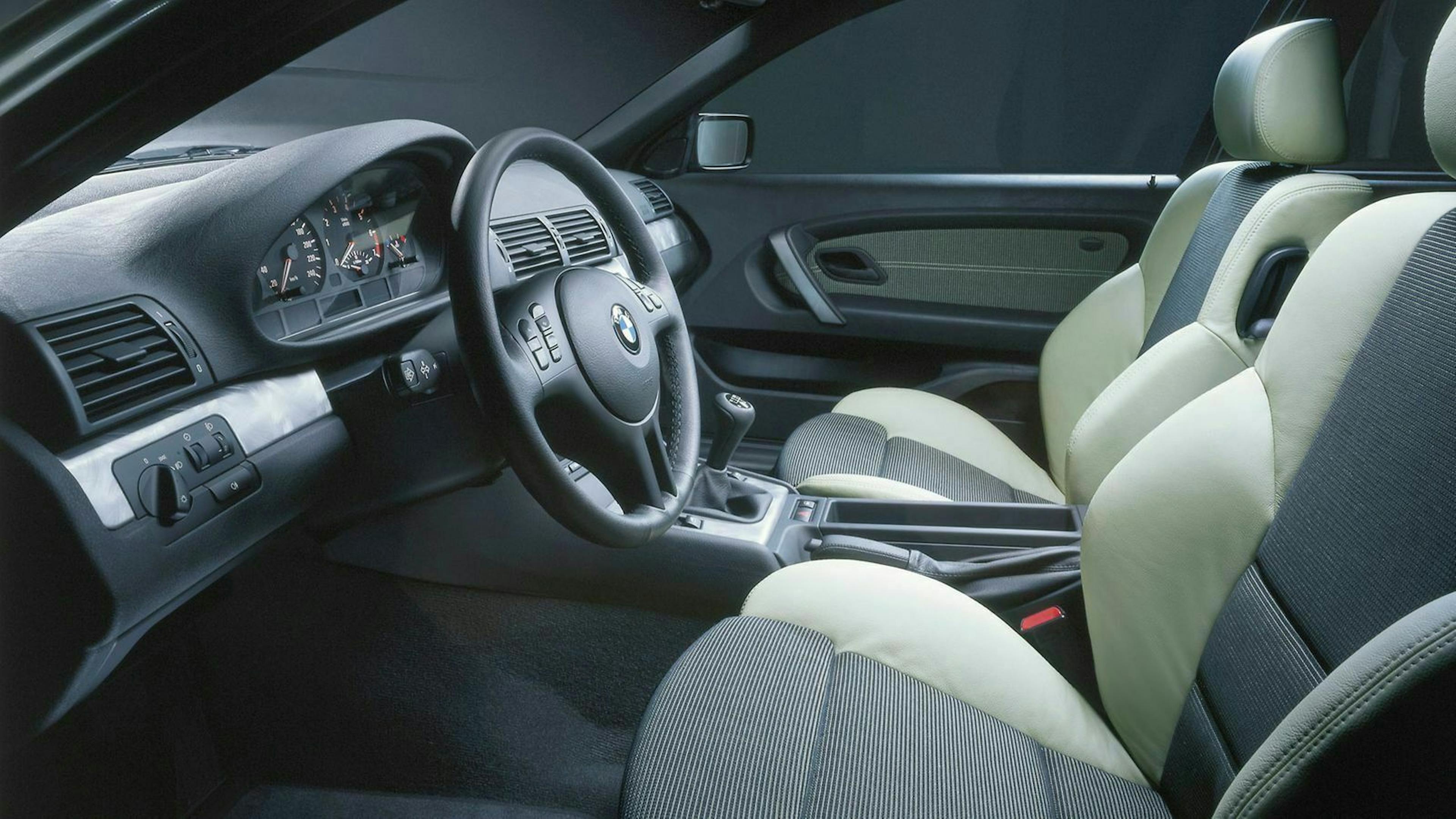 Der inoffizielle Nachfolger der Compact-Modelle - der BMW 1er startet auf mobile.de bei rund 2.200 Euro