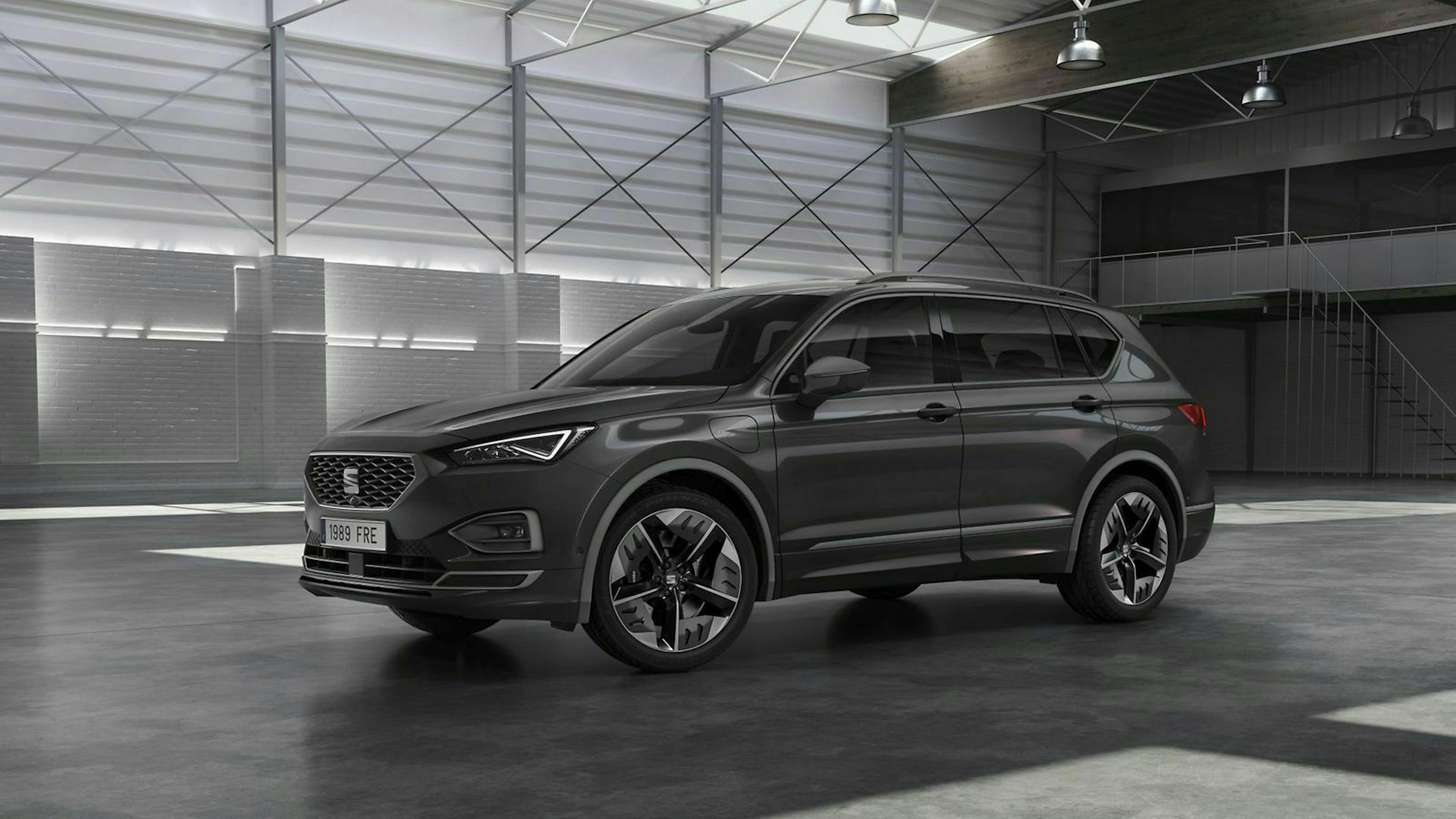 The partially electric variant of the Tarraco has a system output of 245 hp