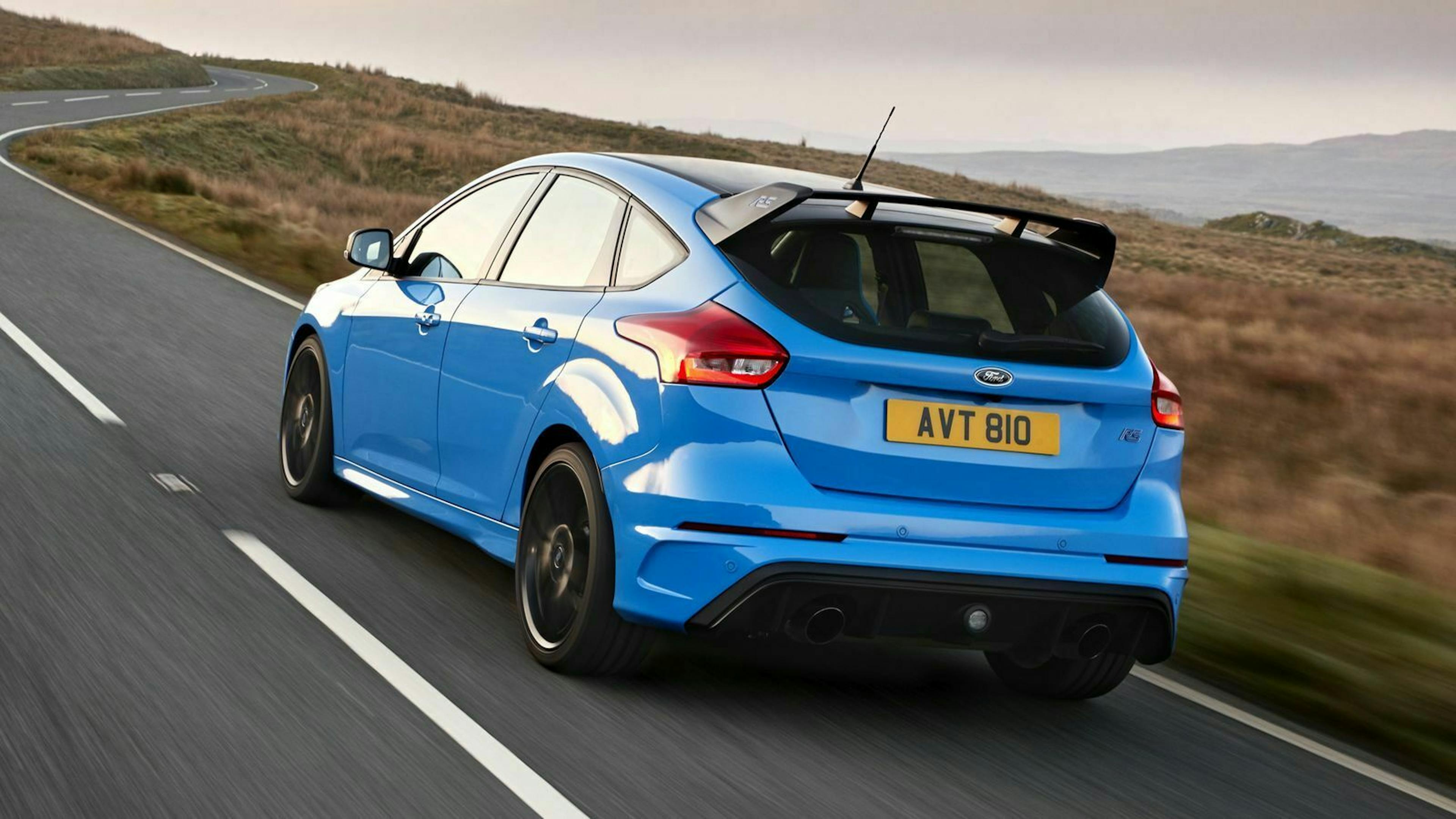 Zu sehen ist das Heck des Ford Focus RS MK III