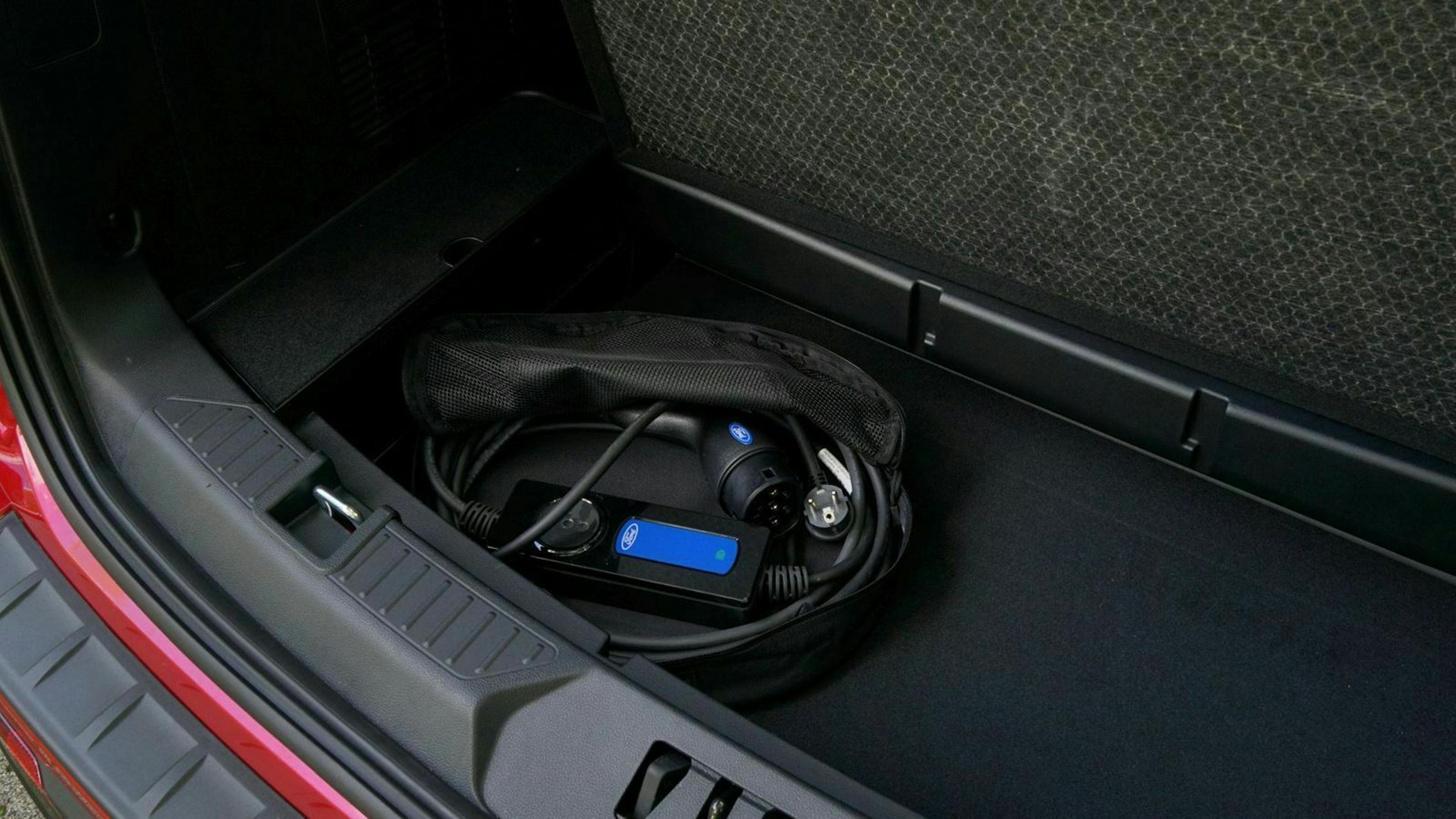 Ford Explorer Ladekabel