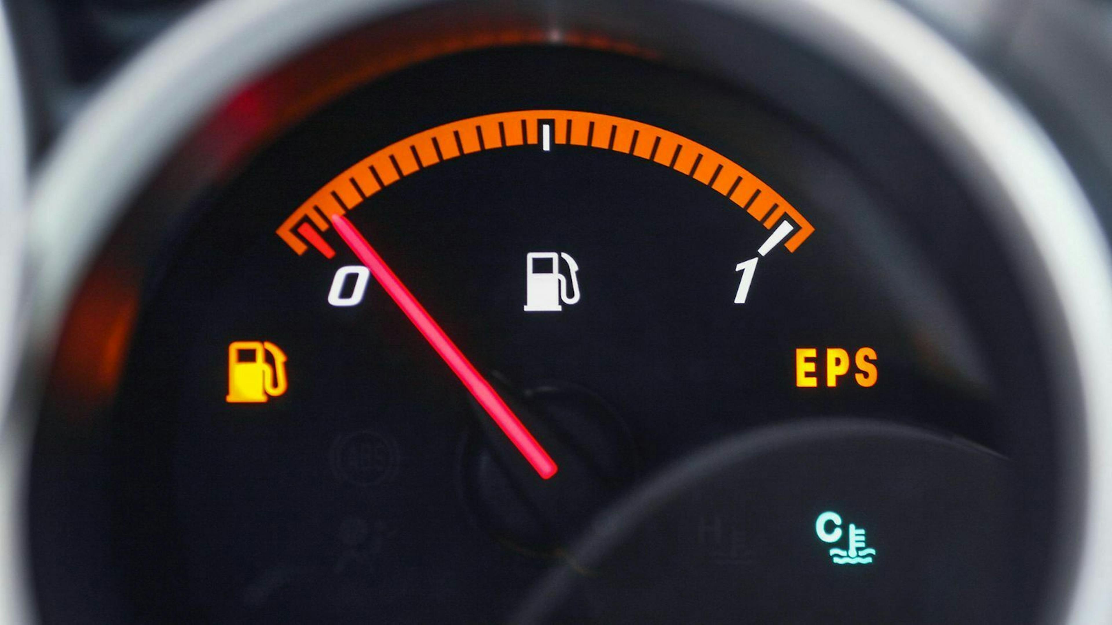 Die effektivste Methode, den Benzinverbrauch zu senken, ist der Fahrstil.