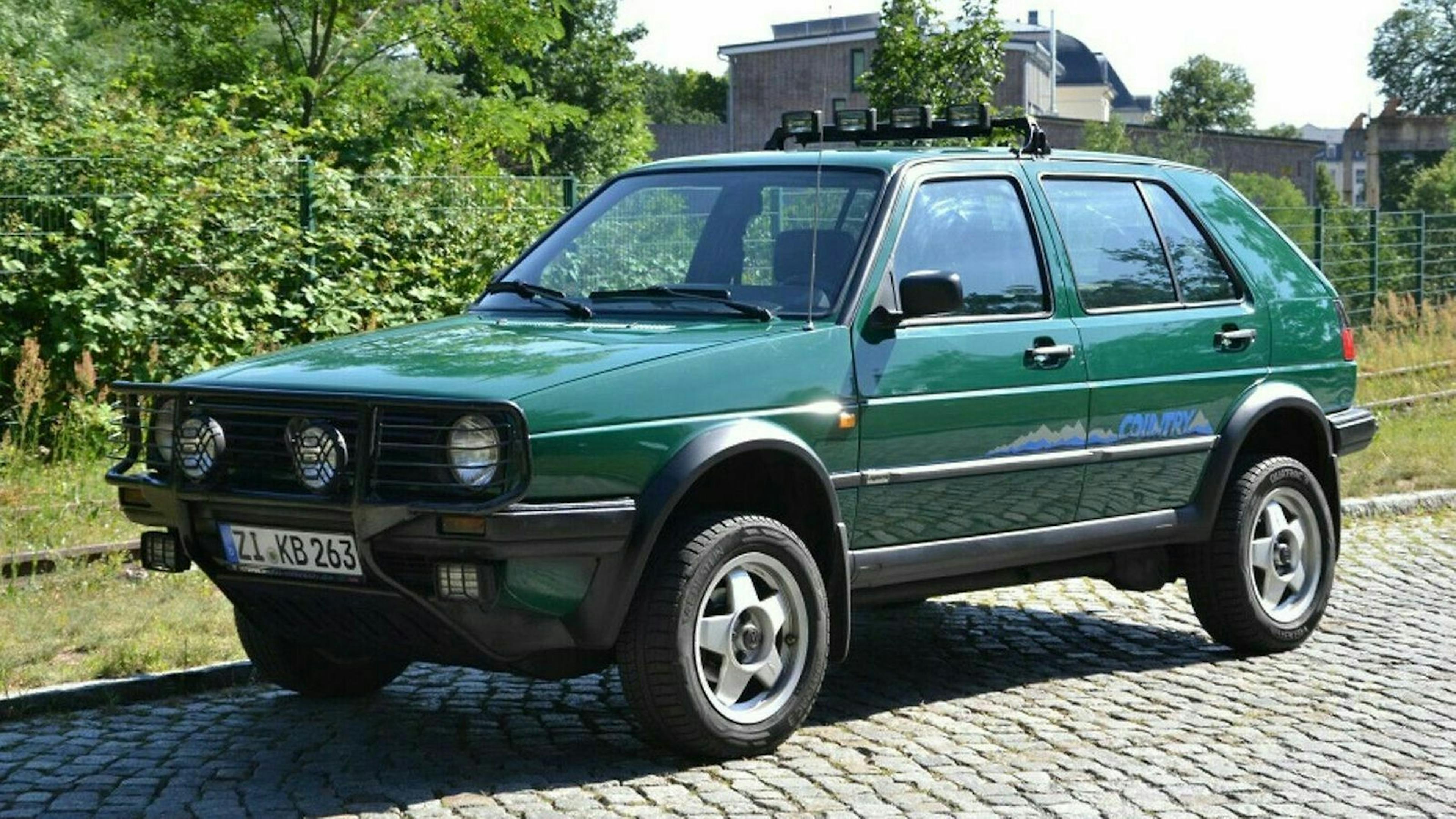 VW Golf II Country