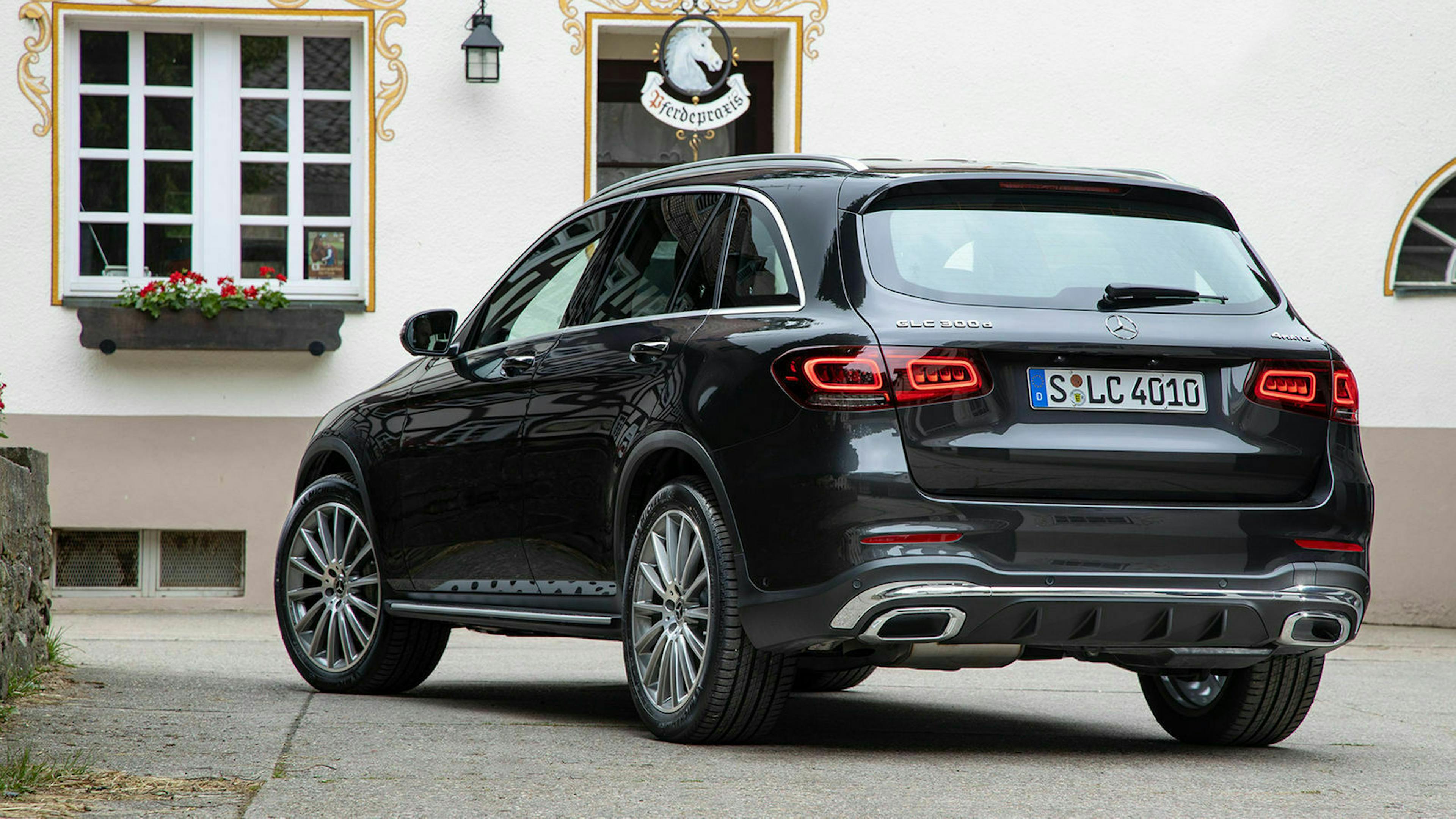 Mercedes GLC Facelift Dreiviertel-Heckansicht