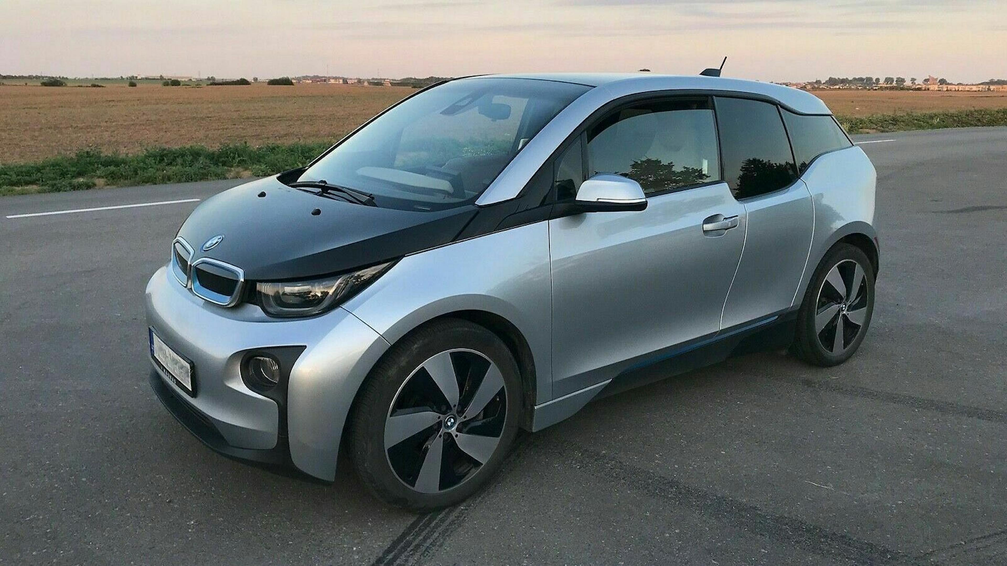 BMW i3