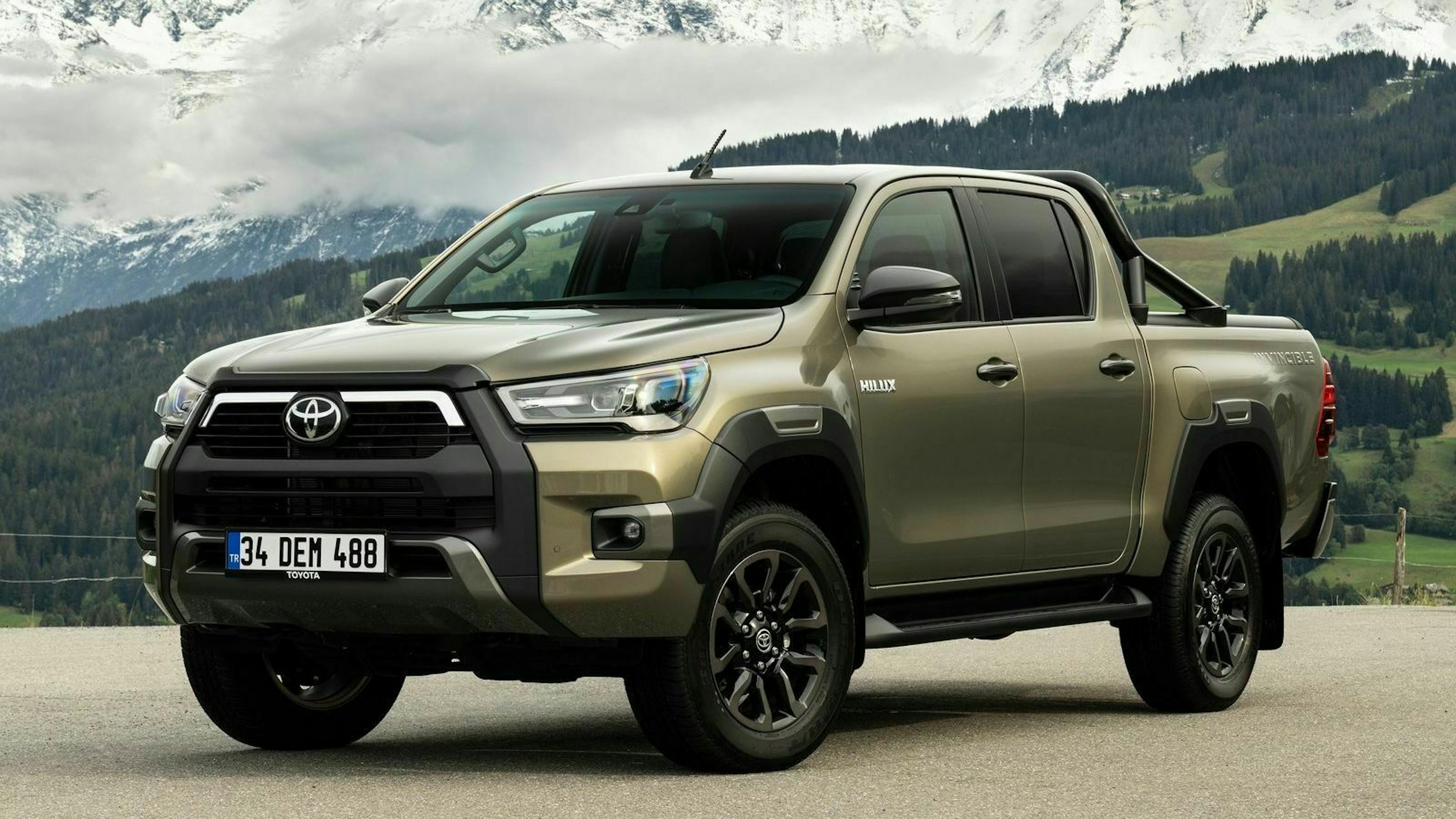 Toyota-Hilux Dreiviertel-Heckansicht
