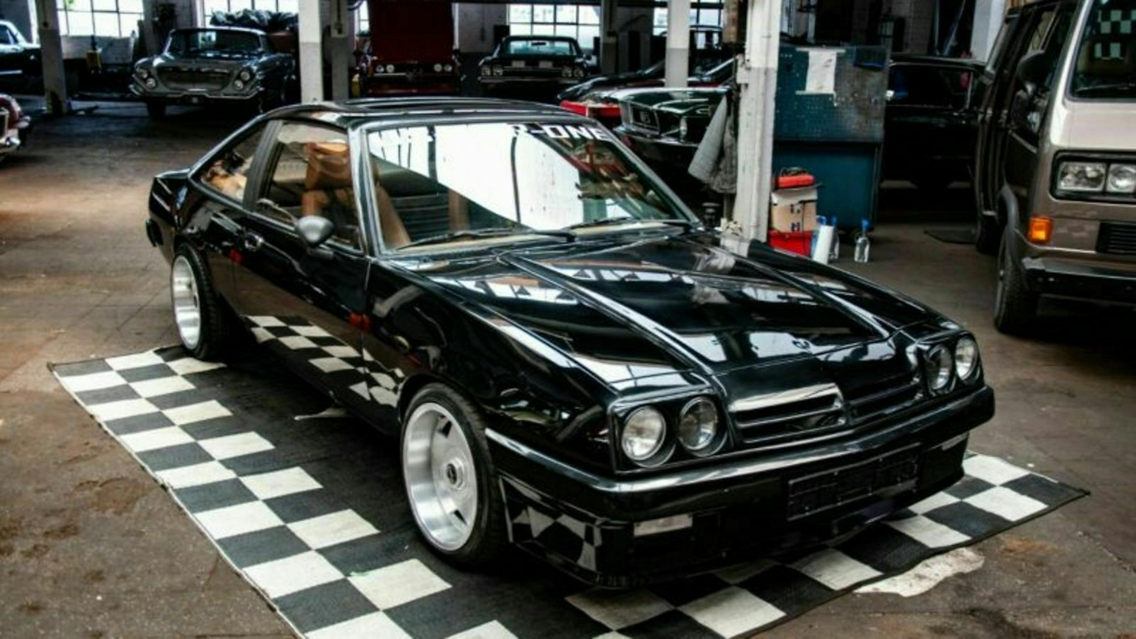 Opel Manta dreiviertel-frontansicht