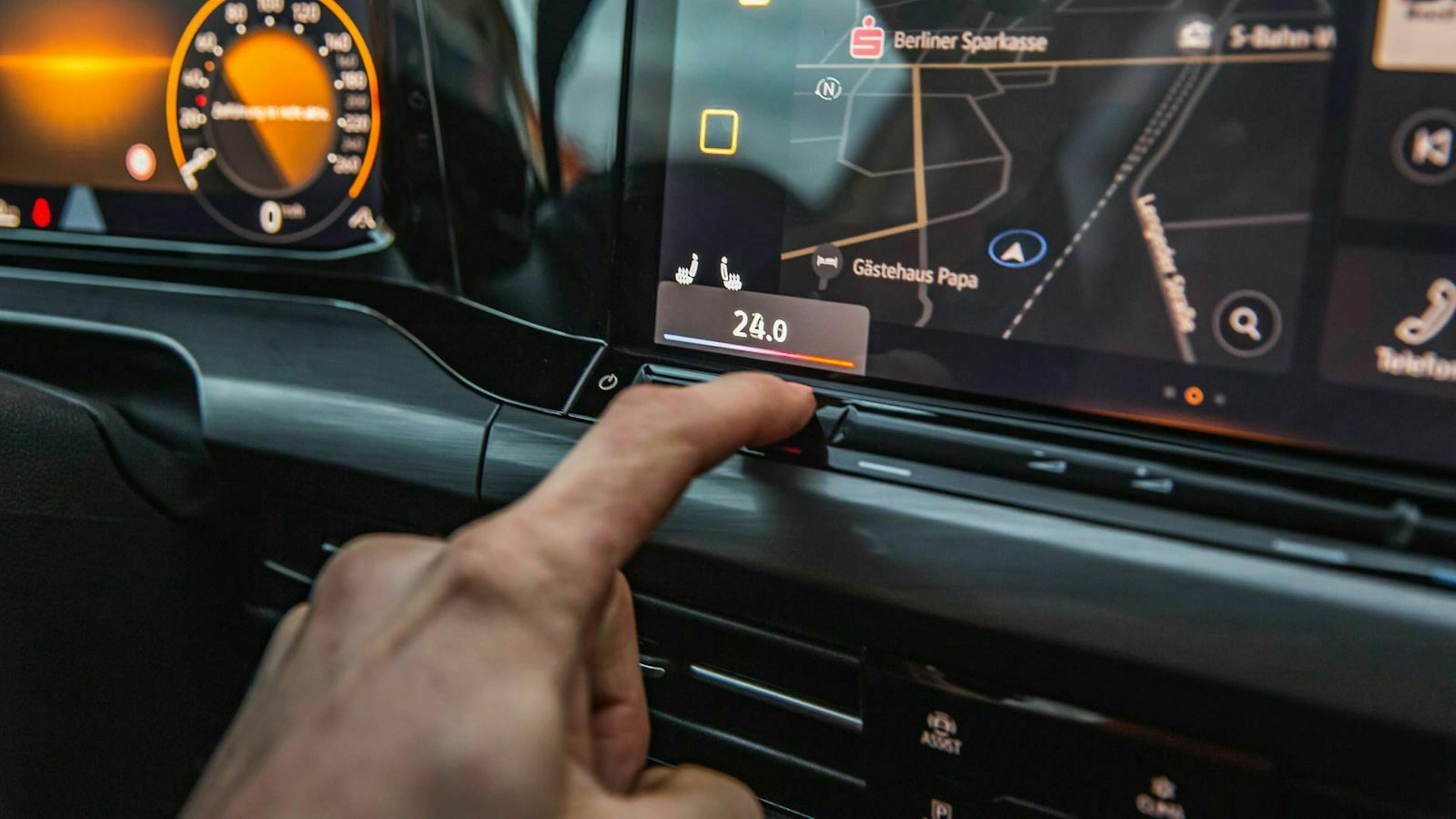 VW Golf 8 detailansicht temperaturschalter