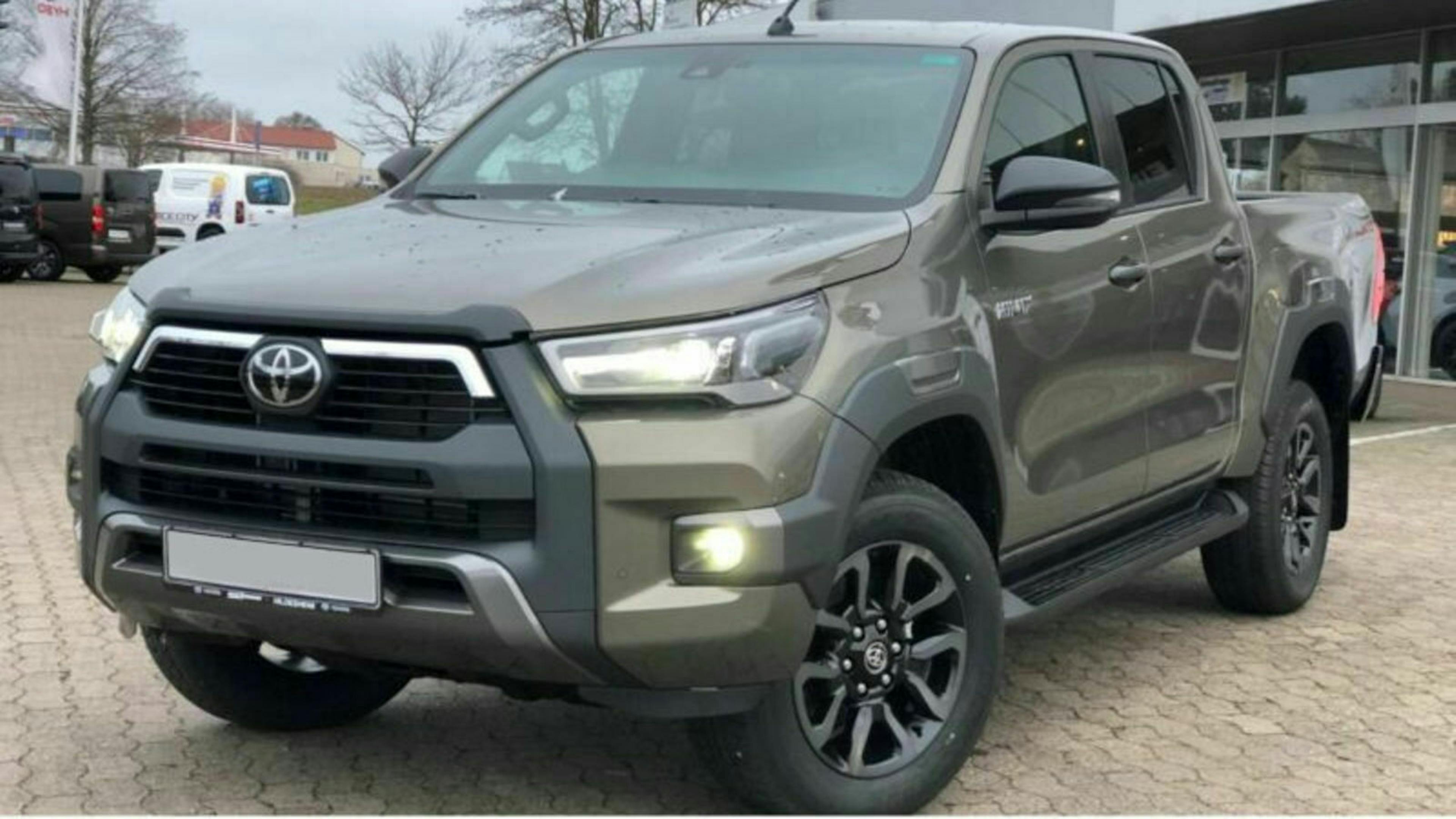 Toyota Hilux