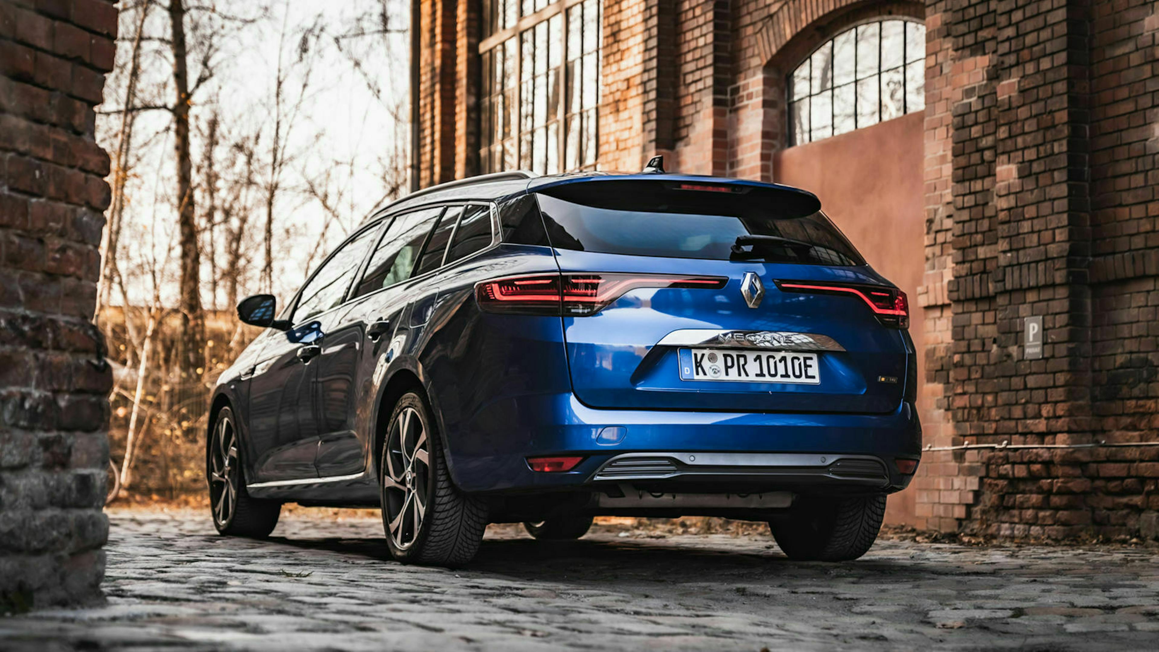 Renault Megane Dreiviertel-Heckansicht