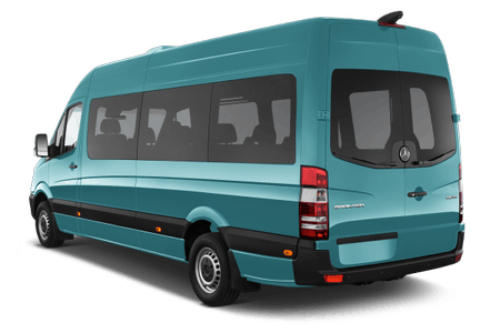 Türkiser Kleinbus, Heckansicht. Dunkle Fenster und Rückleuchten sichtbar. Keine Personen oder Landschaft im Hintergrund.