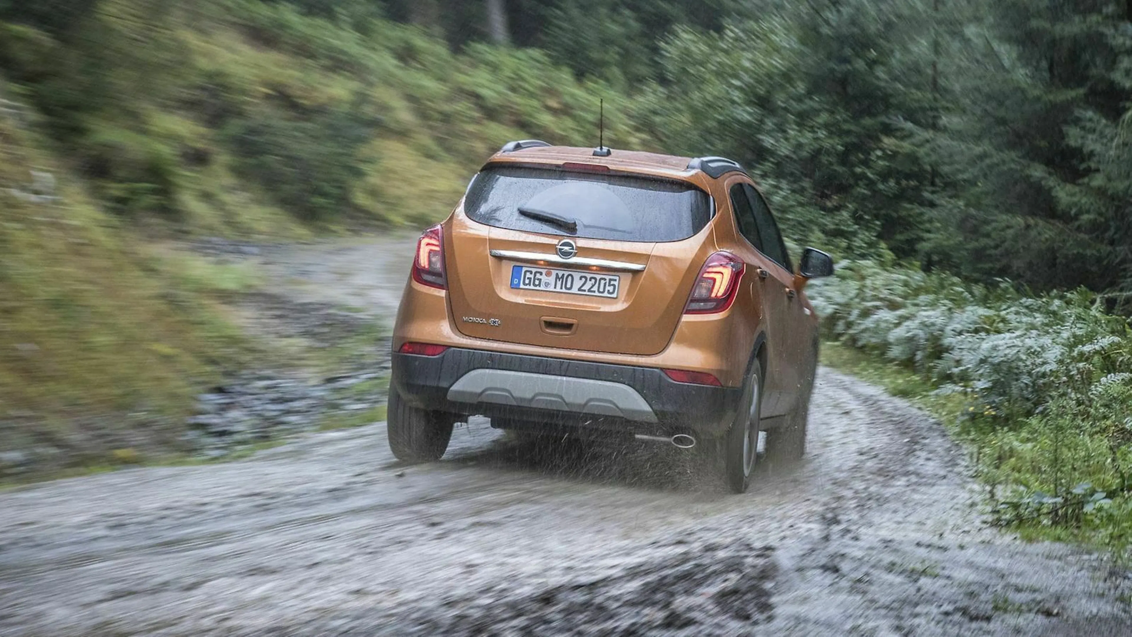 Der Opel Mokka in der gewagten Außenlackierung 'Safran Orange'