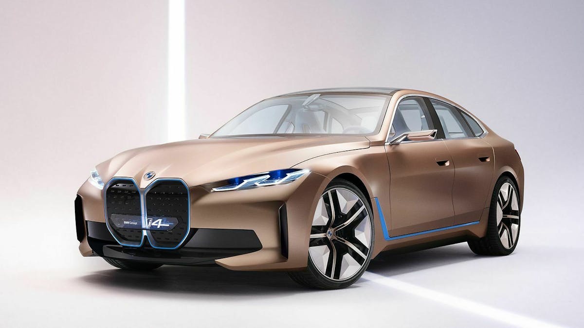 Zu sehen ist der BMW Concept i4 von vorn