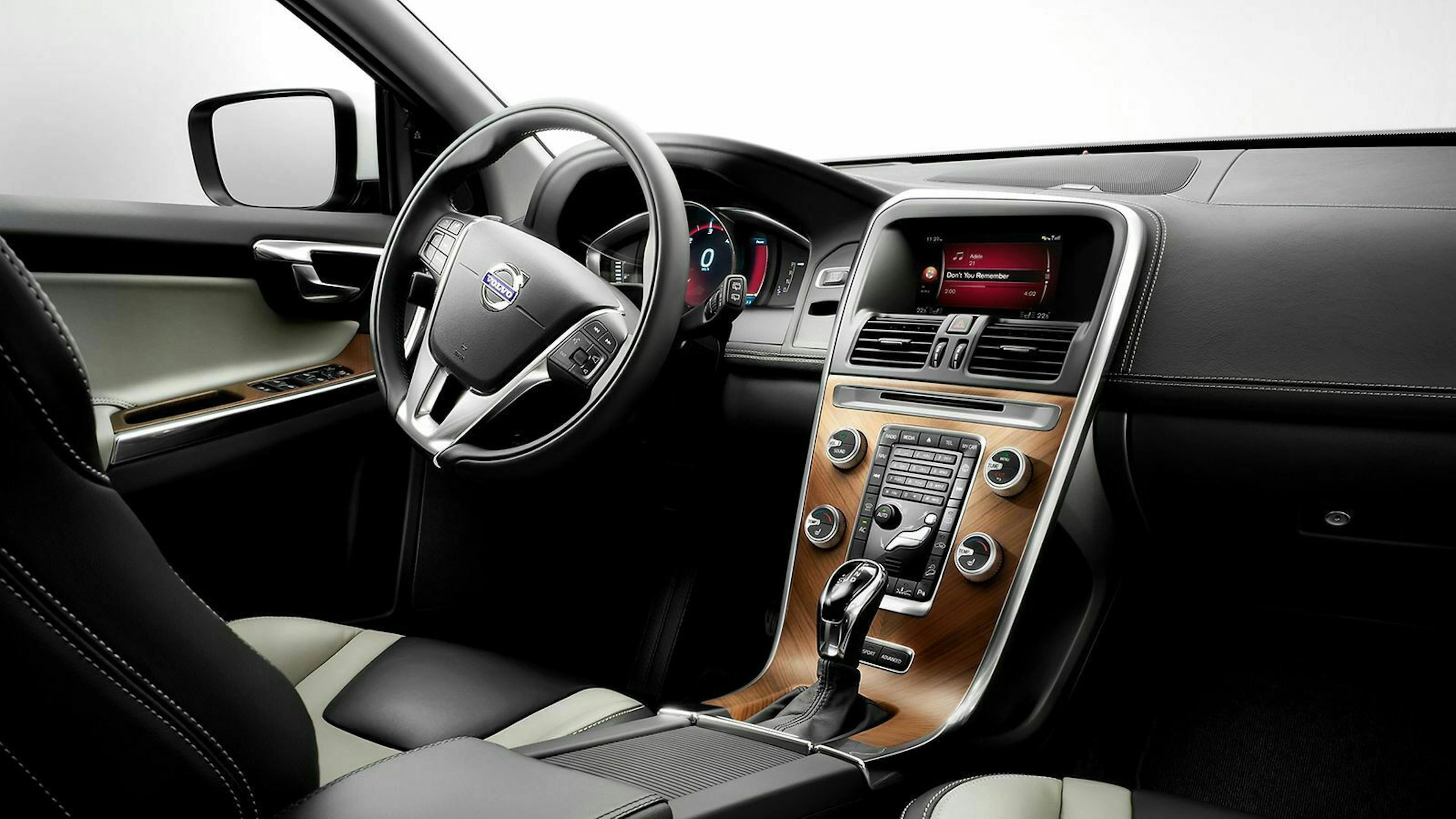 Blick auf das Cockpit des Volvo XC60