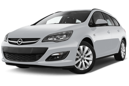 Weißer Opel Kombi auf weißem Hintergrund, schräg von vorne fotografiert, mit sichtbarem Markenlogo auf dem Kühlergrill.