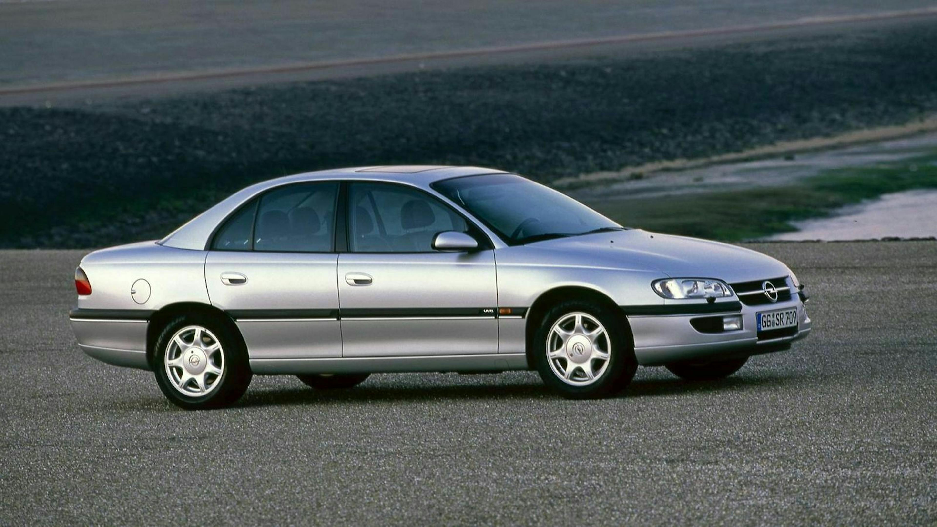 Zu sehen ist der Opel Omega MV6 