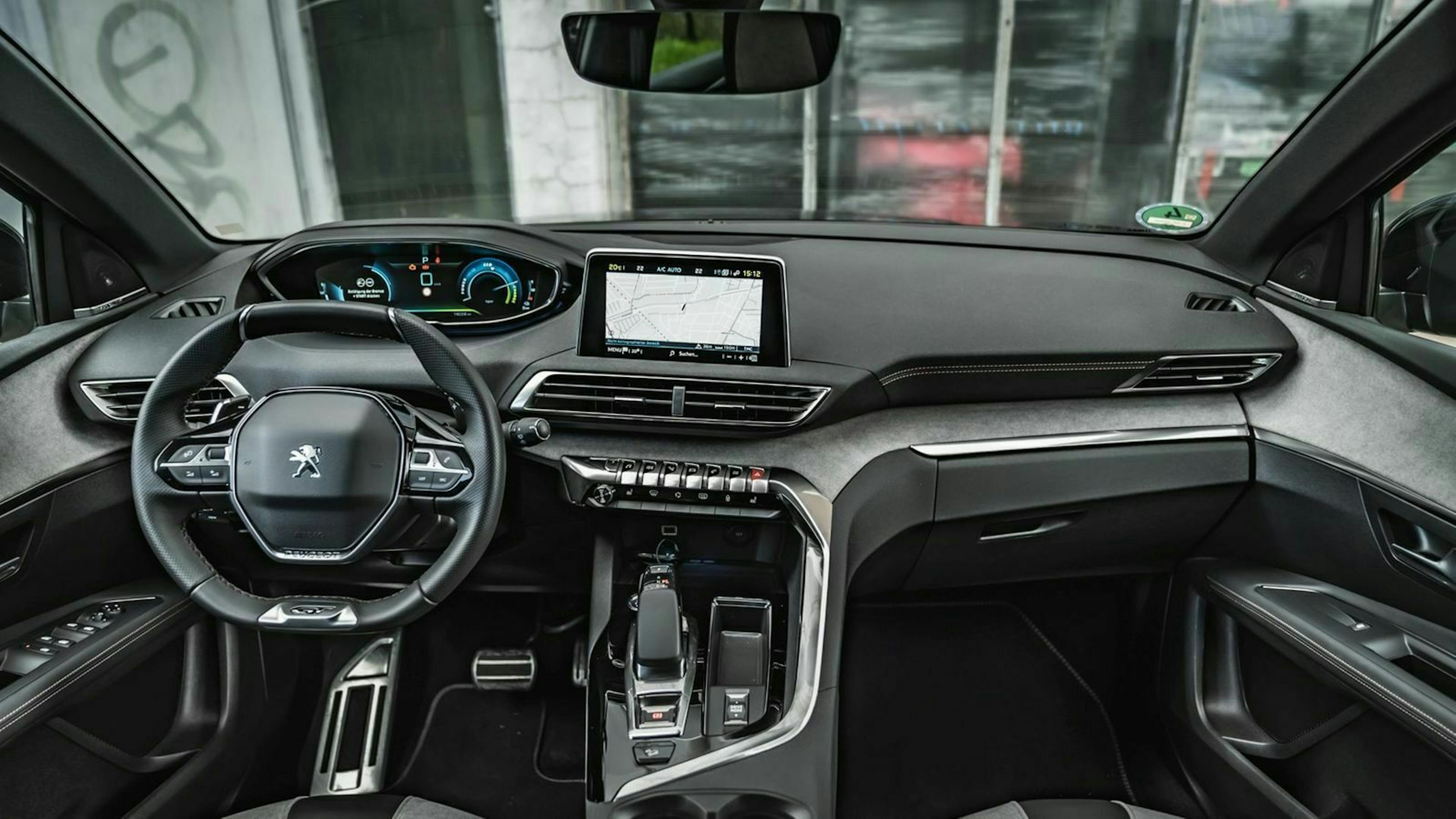 Peugeot 3008 Hybrid4 (2020) Cockpit