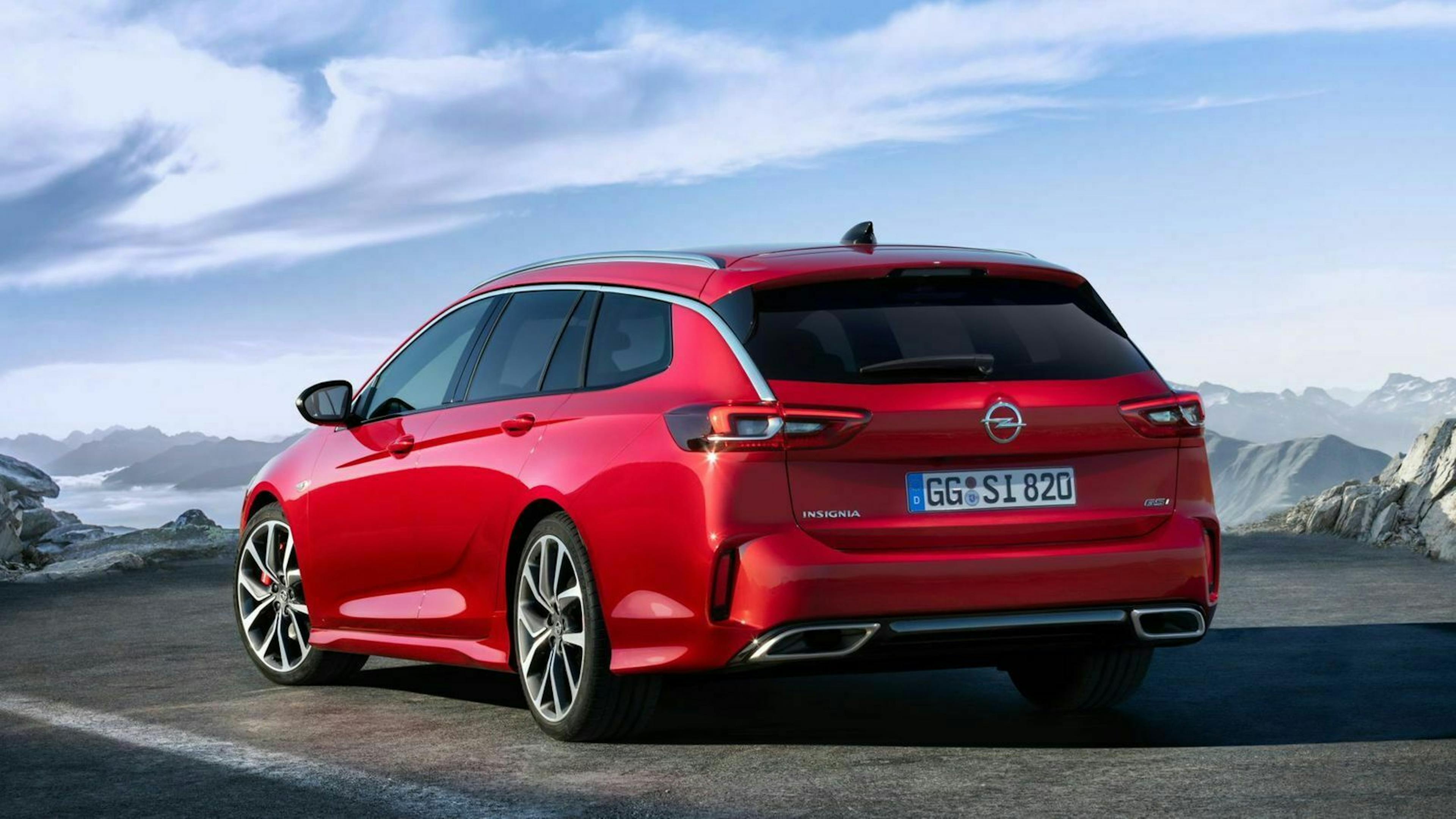Opel Insignia GSI 2020 FL Dreiviertel-Heckansicht