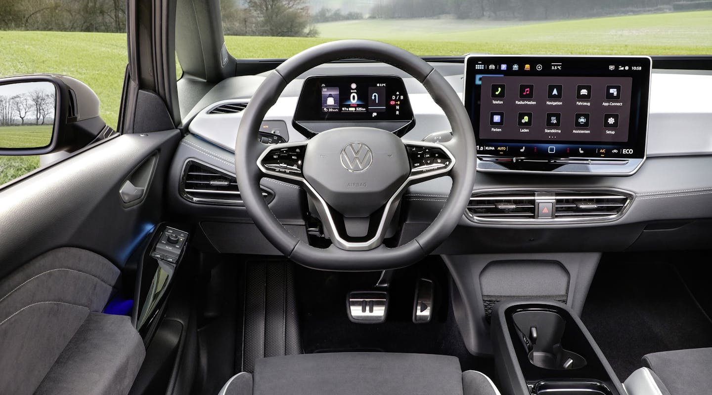 Innenraumansicht/Lenkrad eines VW ID.3