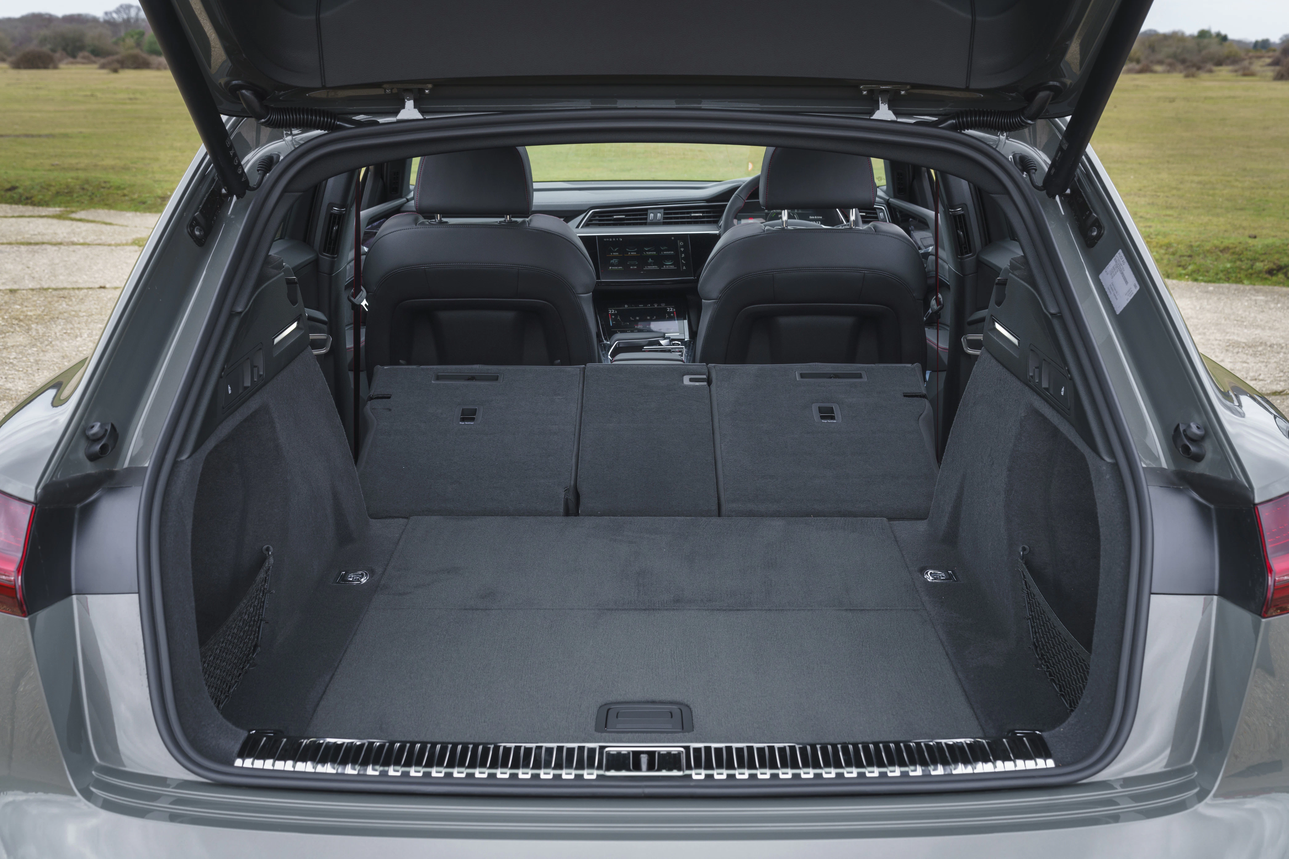 Der Kofferraum im Audi Q8 e-tron