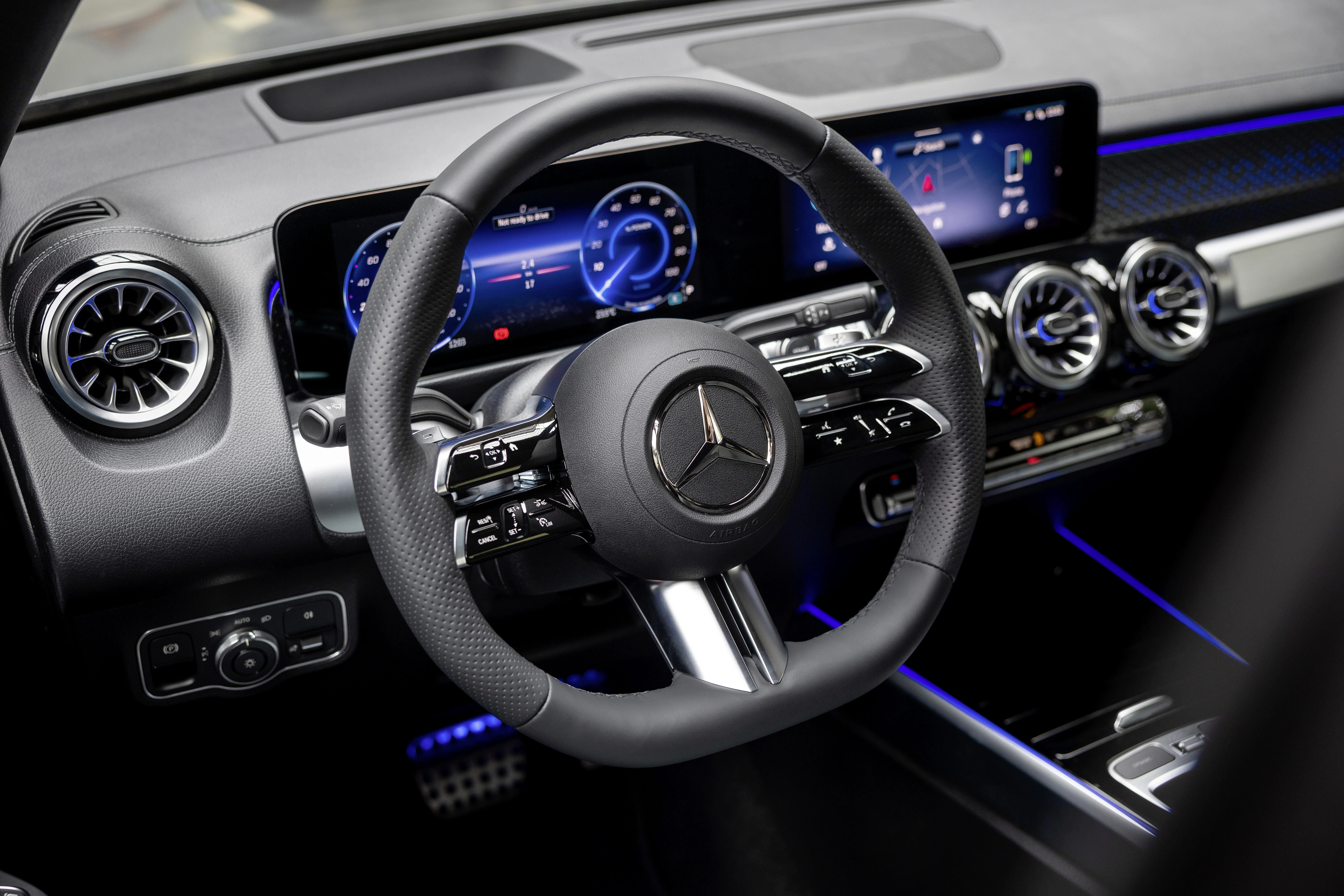 Mercedes EQB Innenansicht Lenkrad