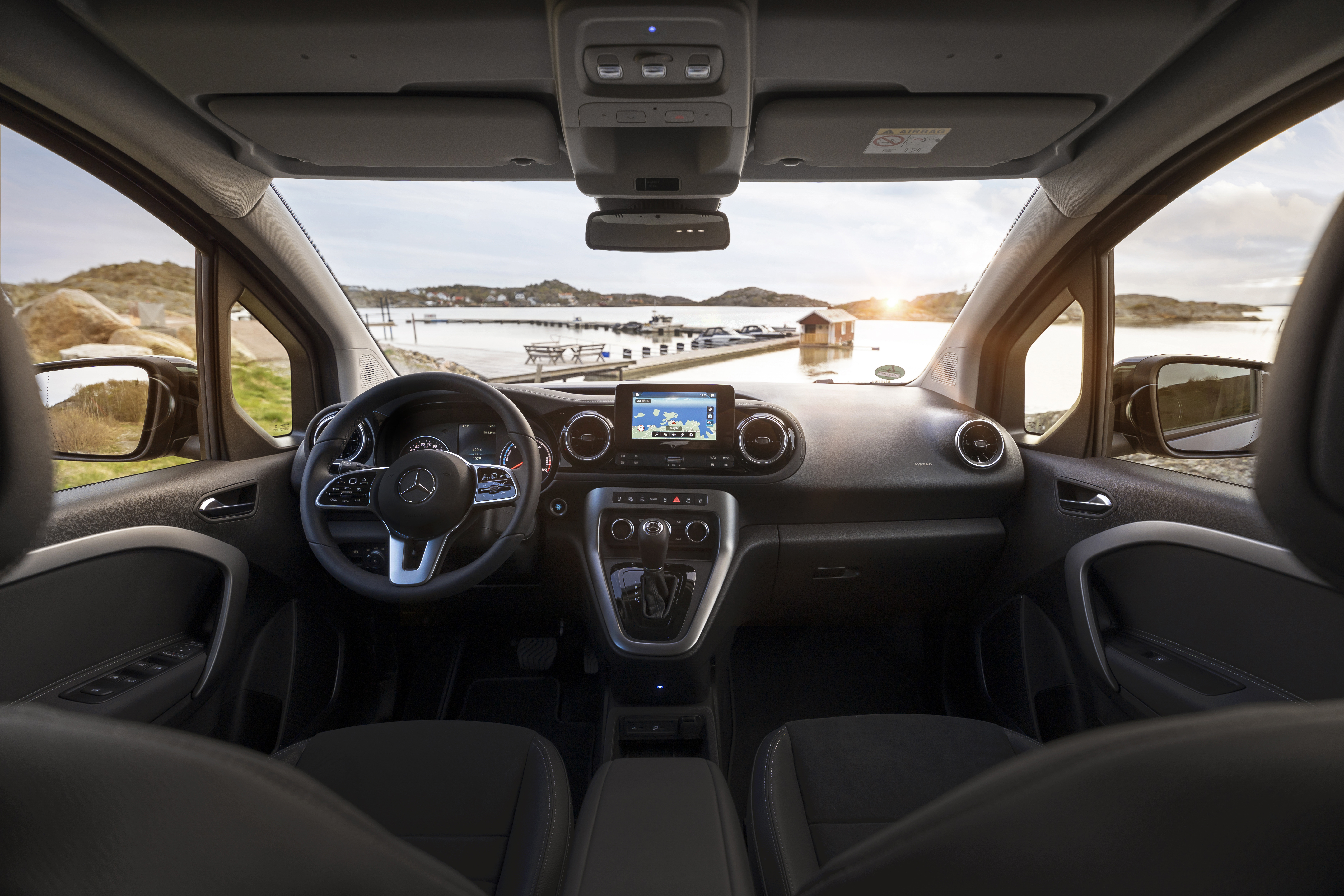 Mercedes-Benz EQT Innenansicht Fahrerraum