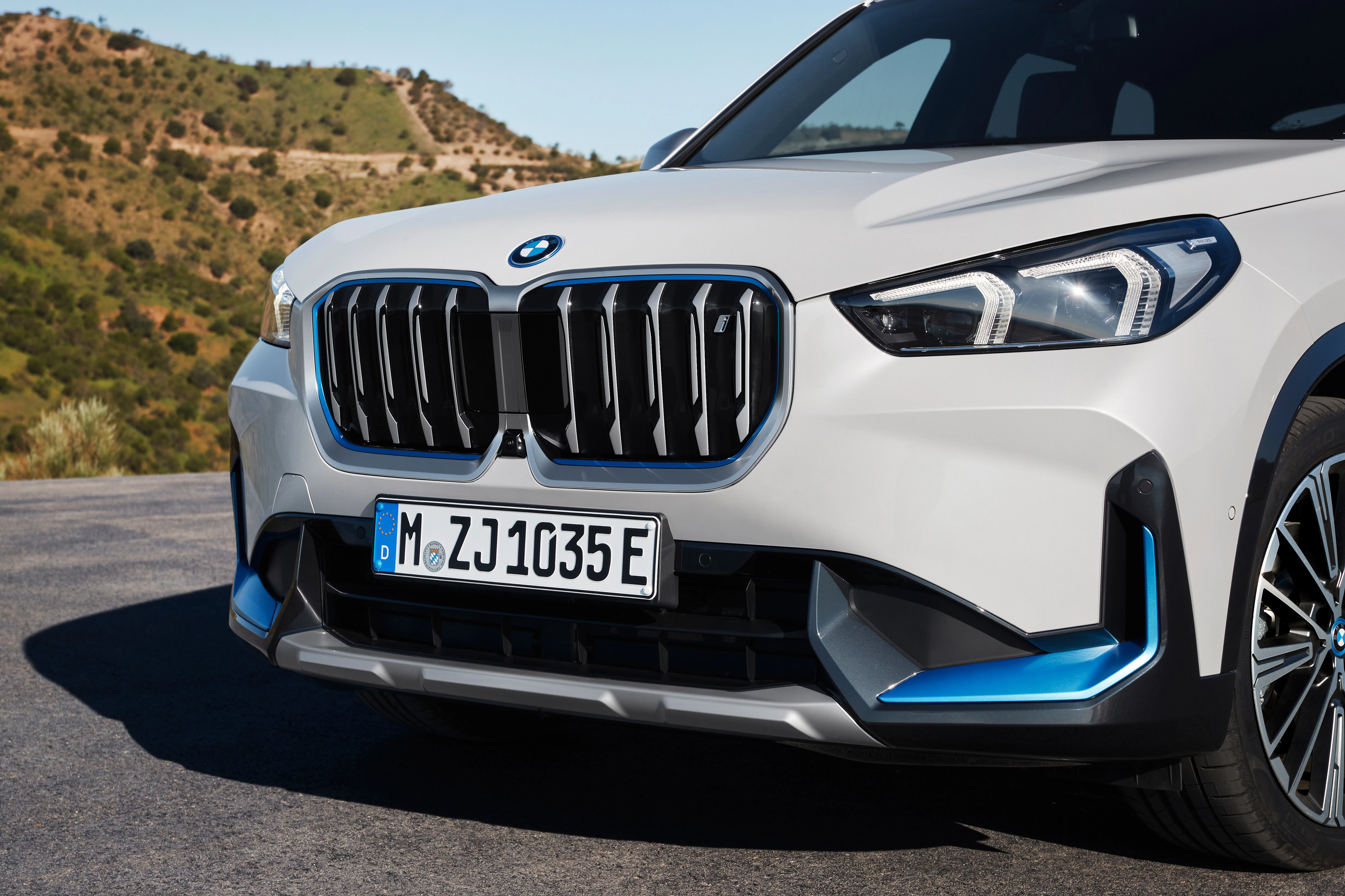 BMW iX1 Front Statisch Detail