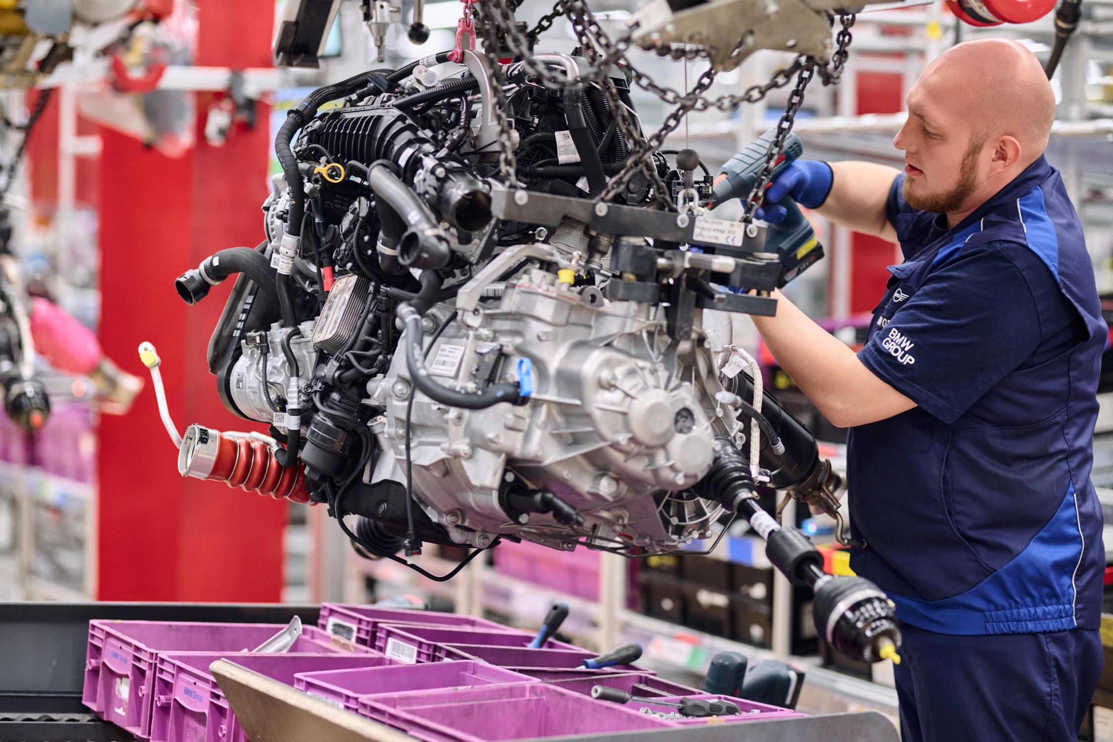 BMW iX2 Motor Detail