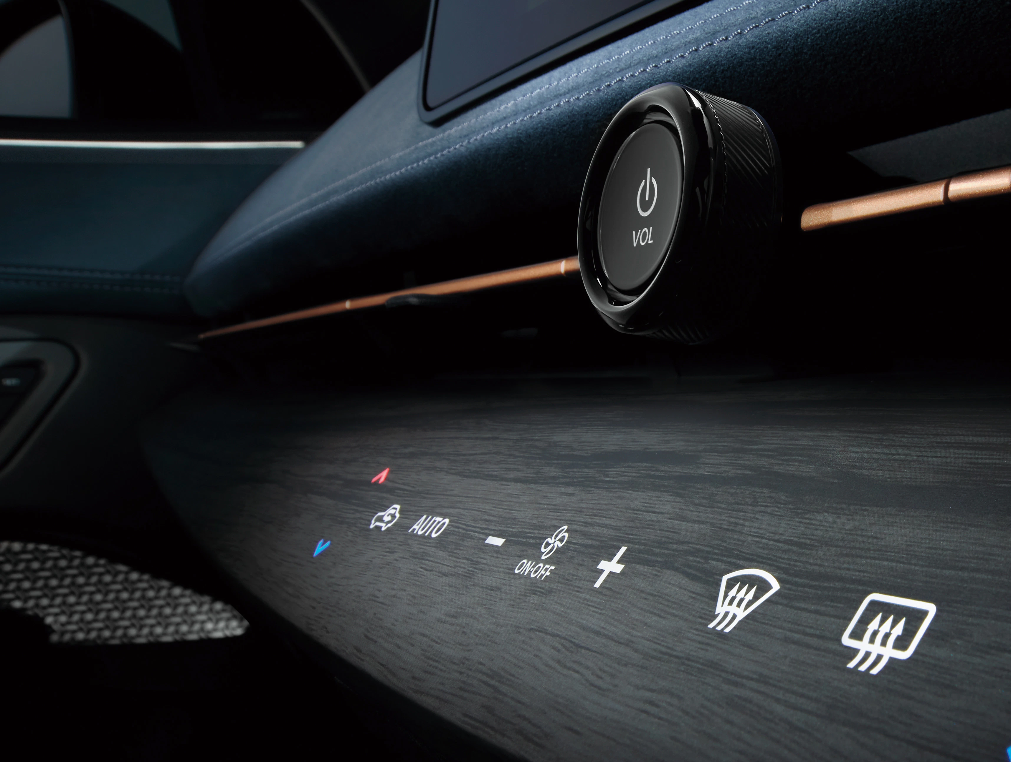 Nissan Ariya Detail Bedienelemente