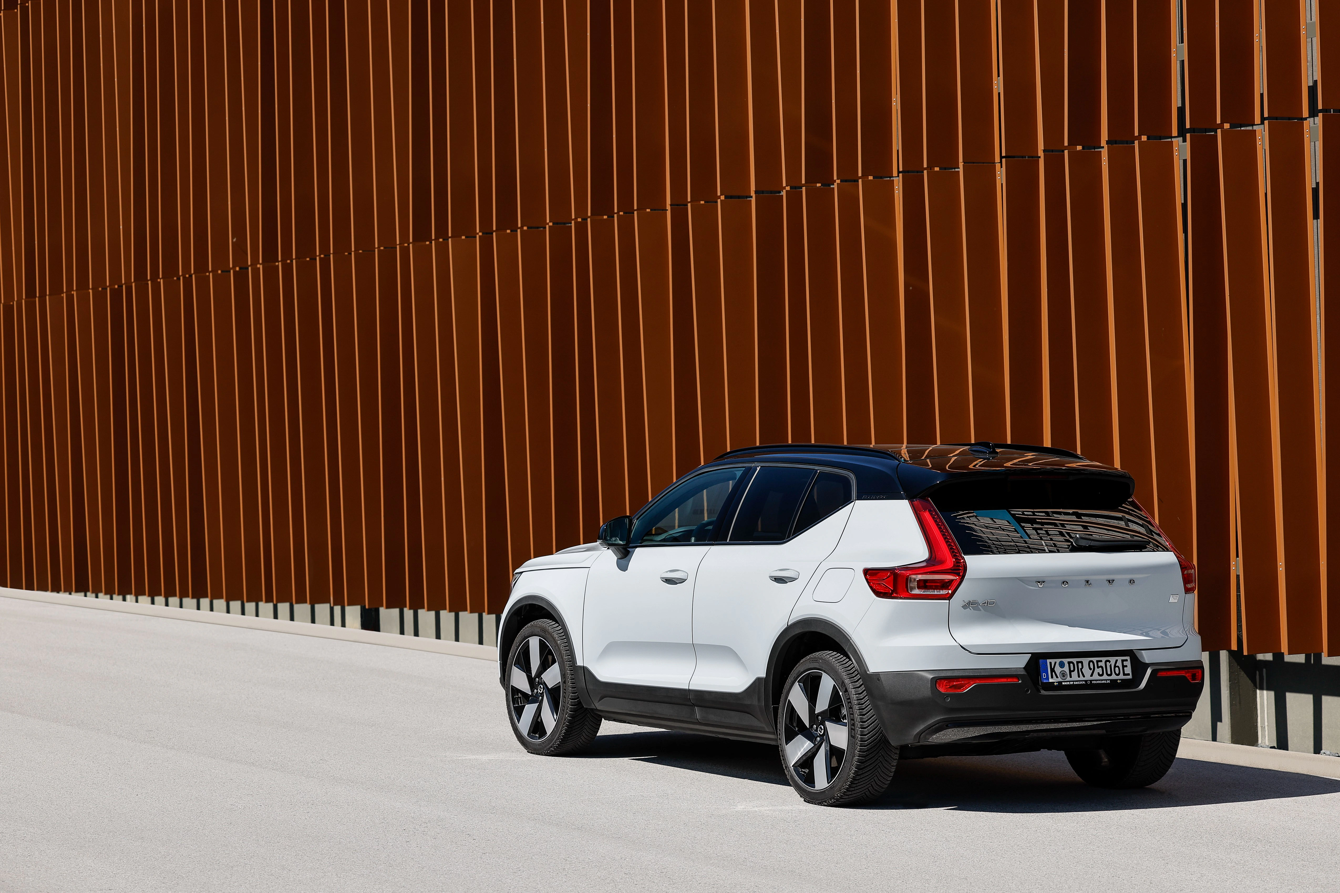 Volvo EX40 Heck statisch