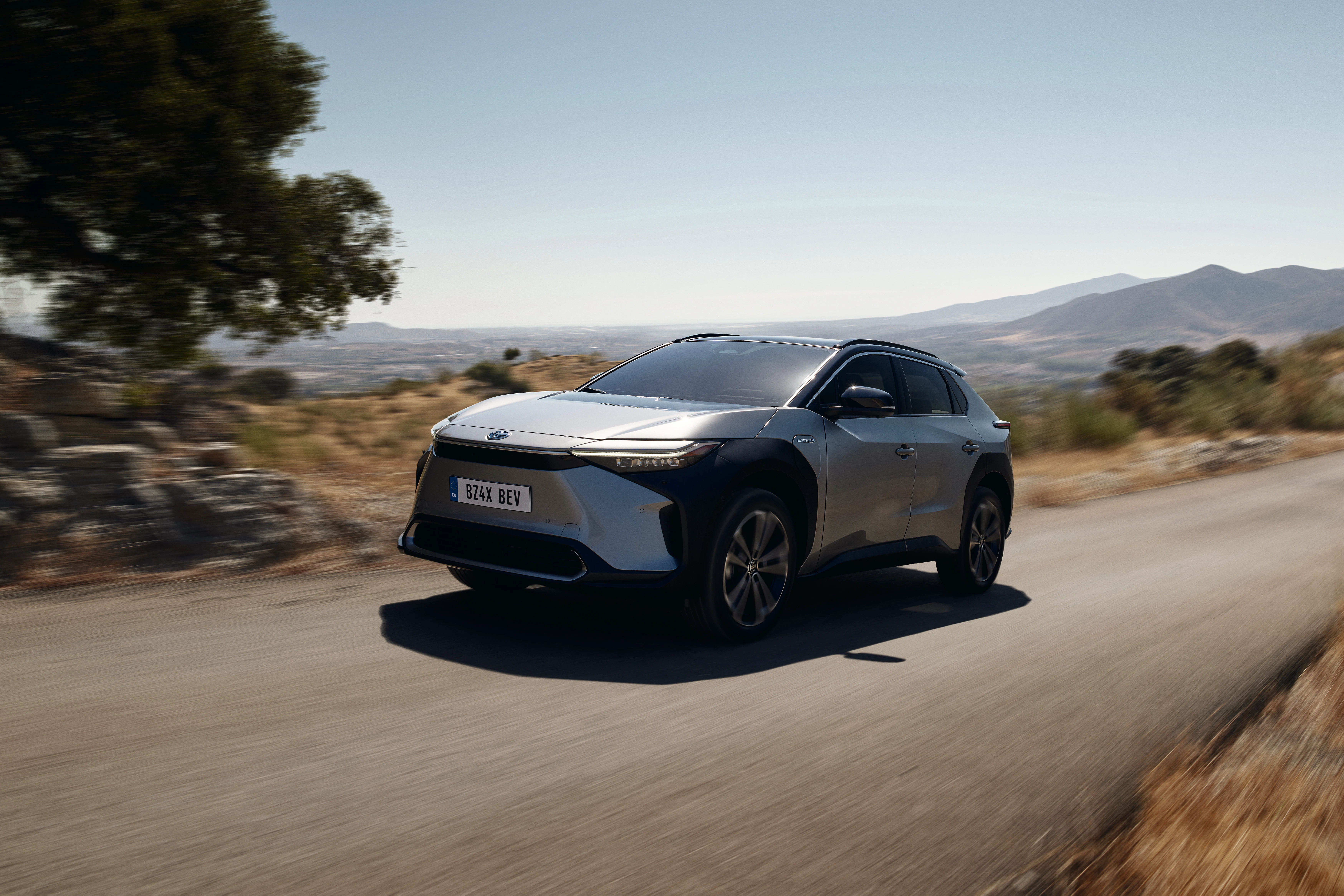 Toyota bZ4X Front Dynamisch
