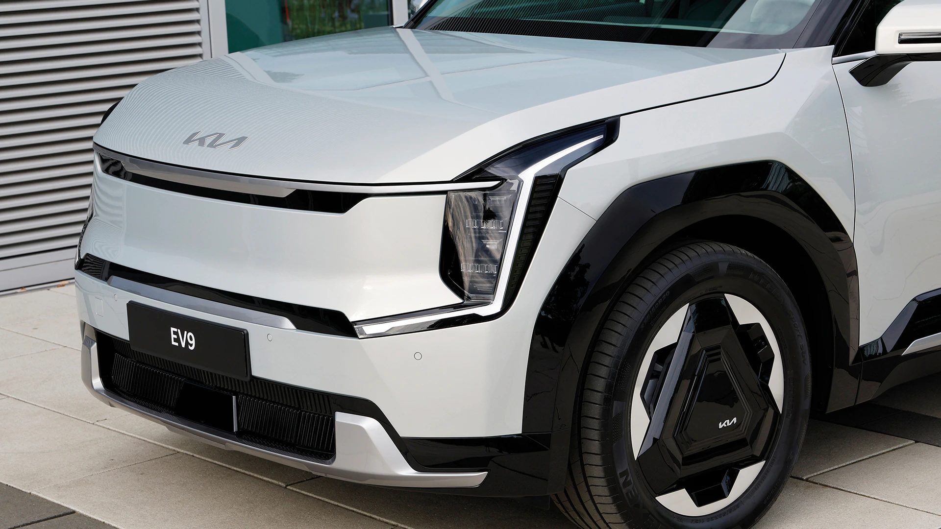 Kia EV9 Detail Front