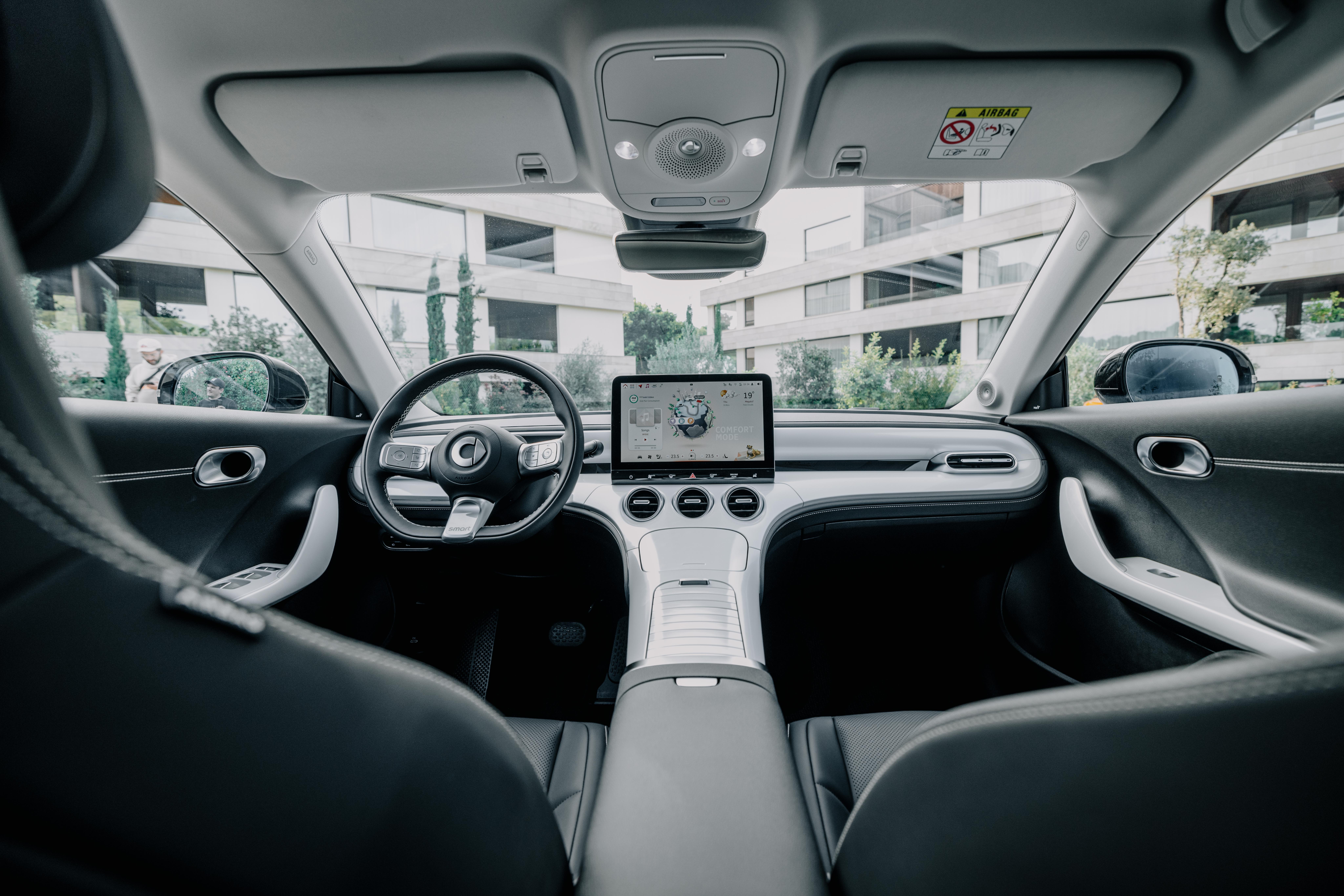 Armaturenbrett und Lenkrad des Smart #3