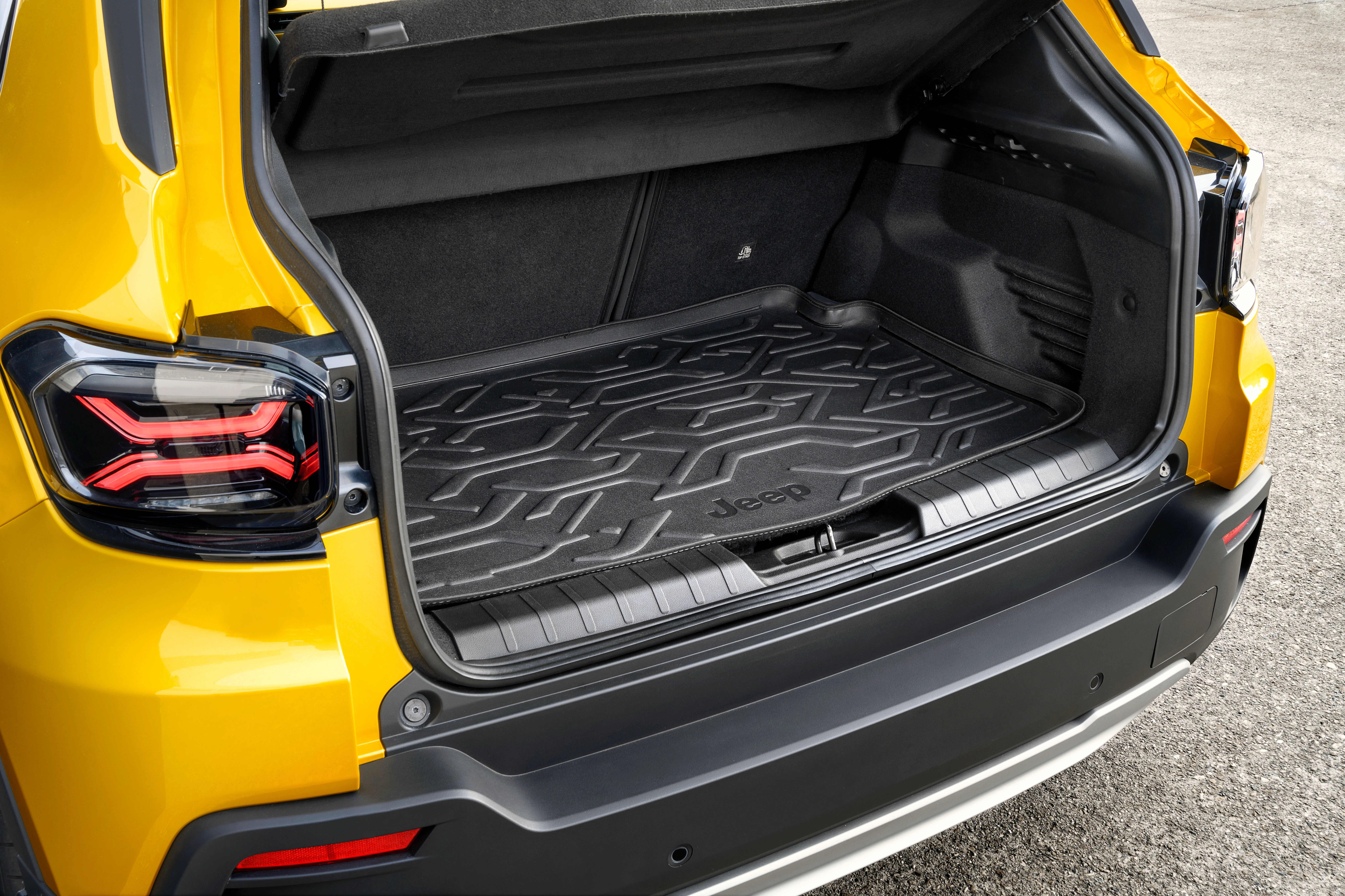 Jeep Avenger Kofferraum Detail