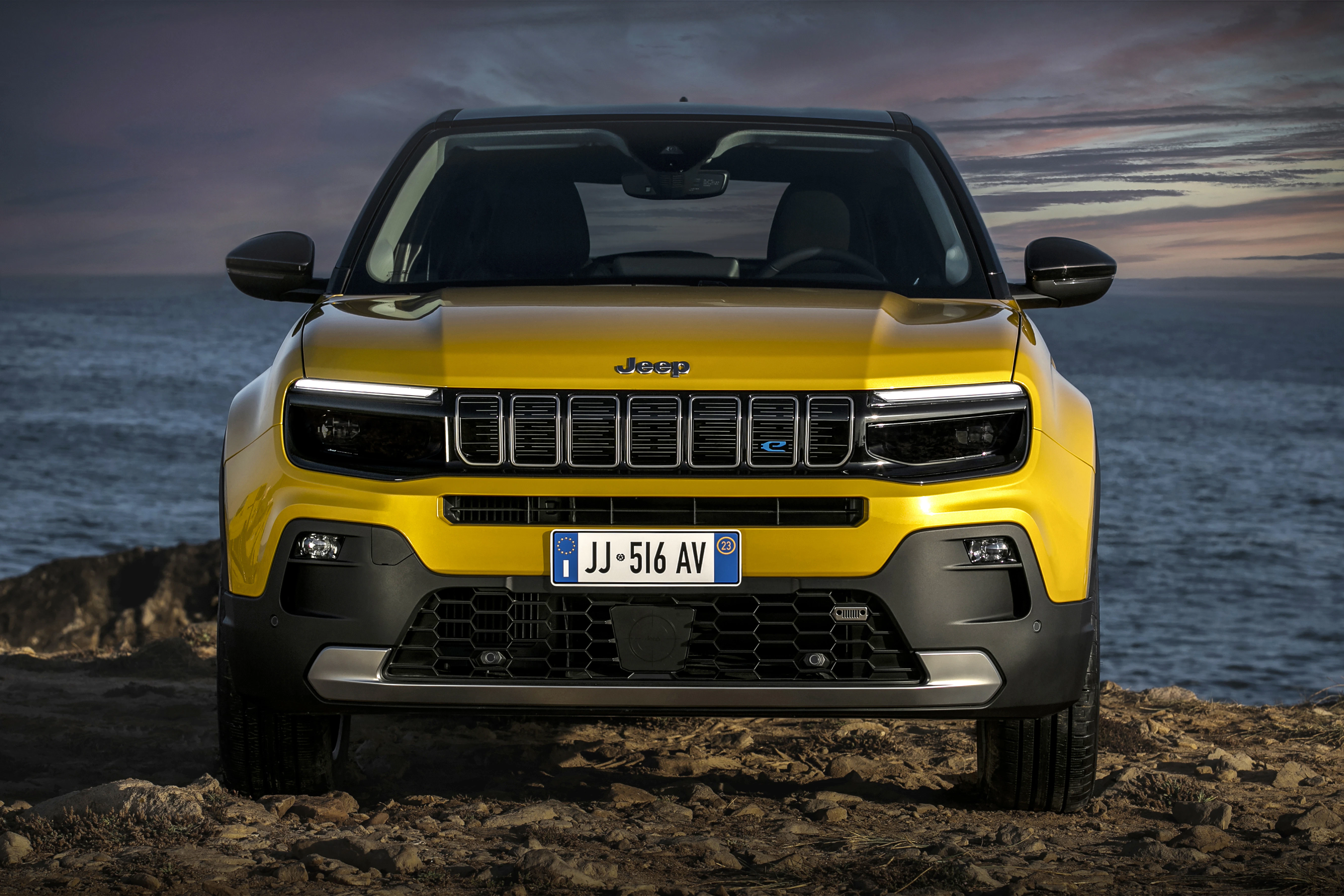 Jeep Avenger Front statisch