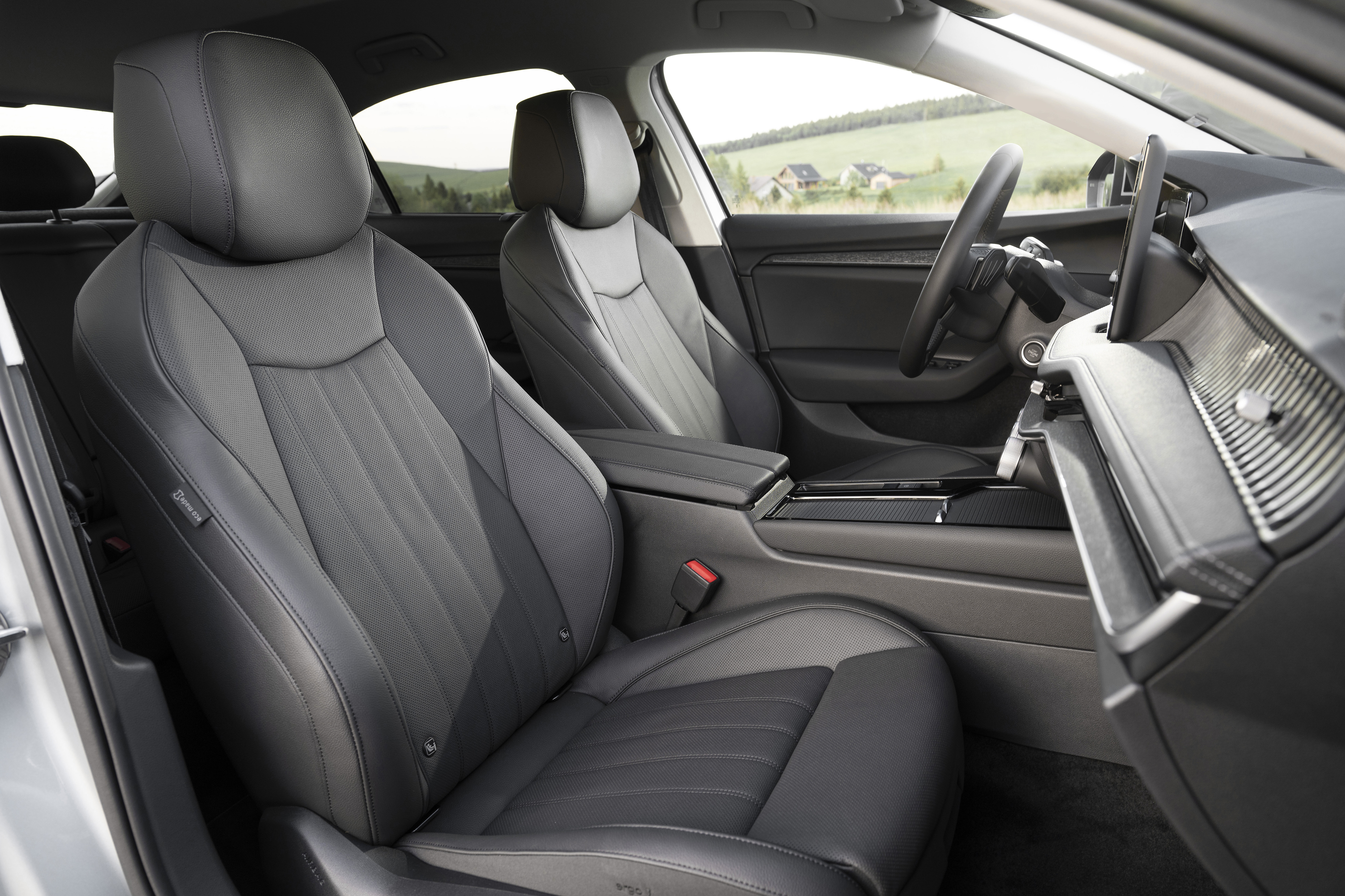 Škoda Superb Vordersitze