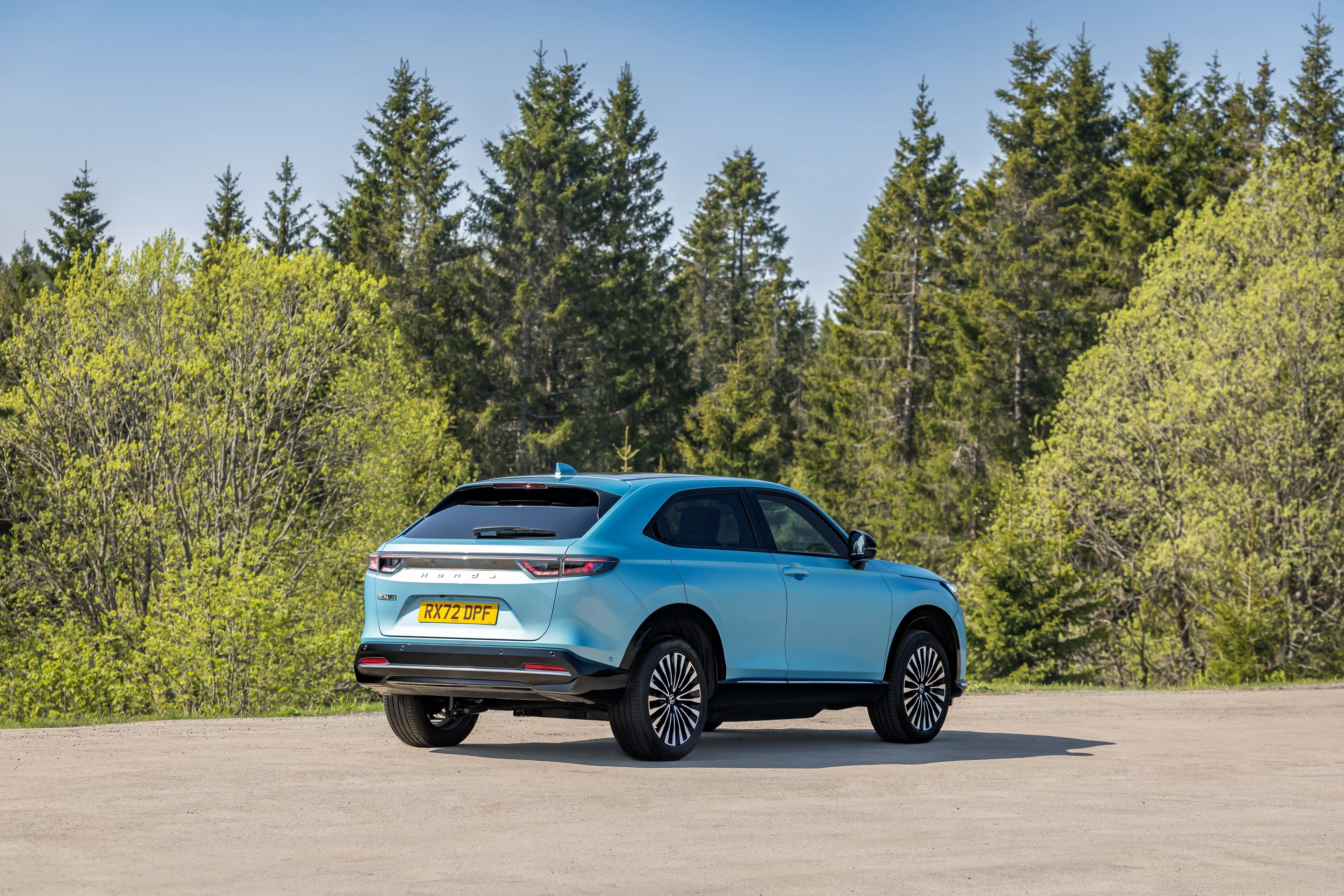Honda e:Ny1 statisch Heck
