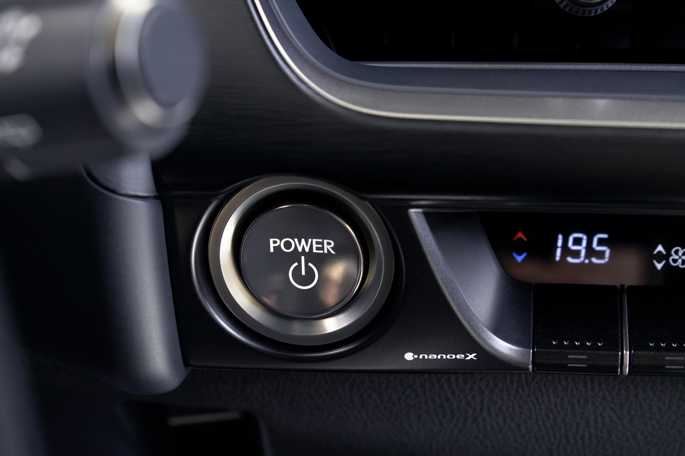 Lexus UX Detail Startknopf