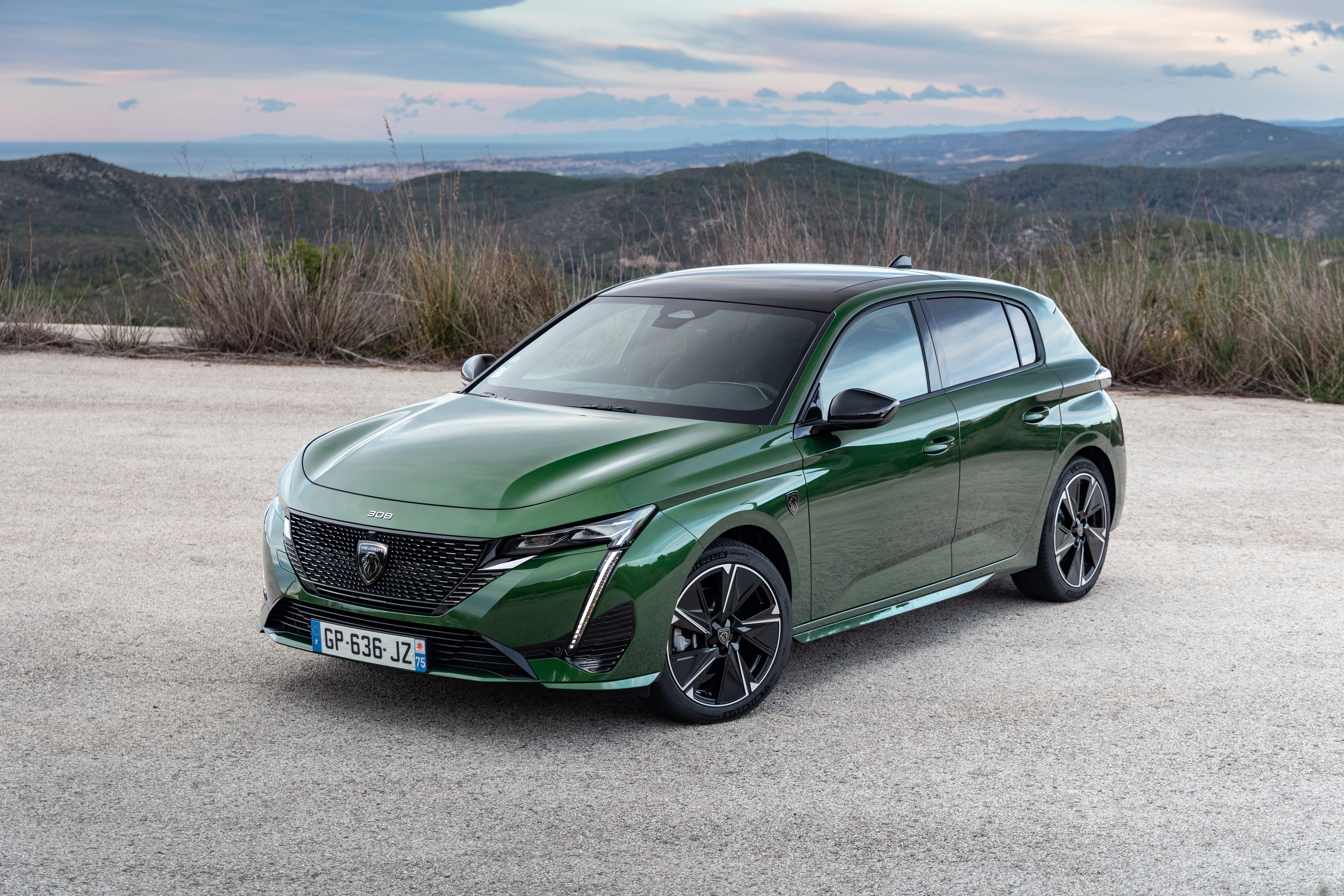 Peugeot e-308 statisch Front