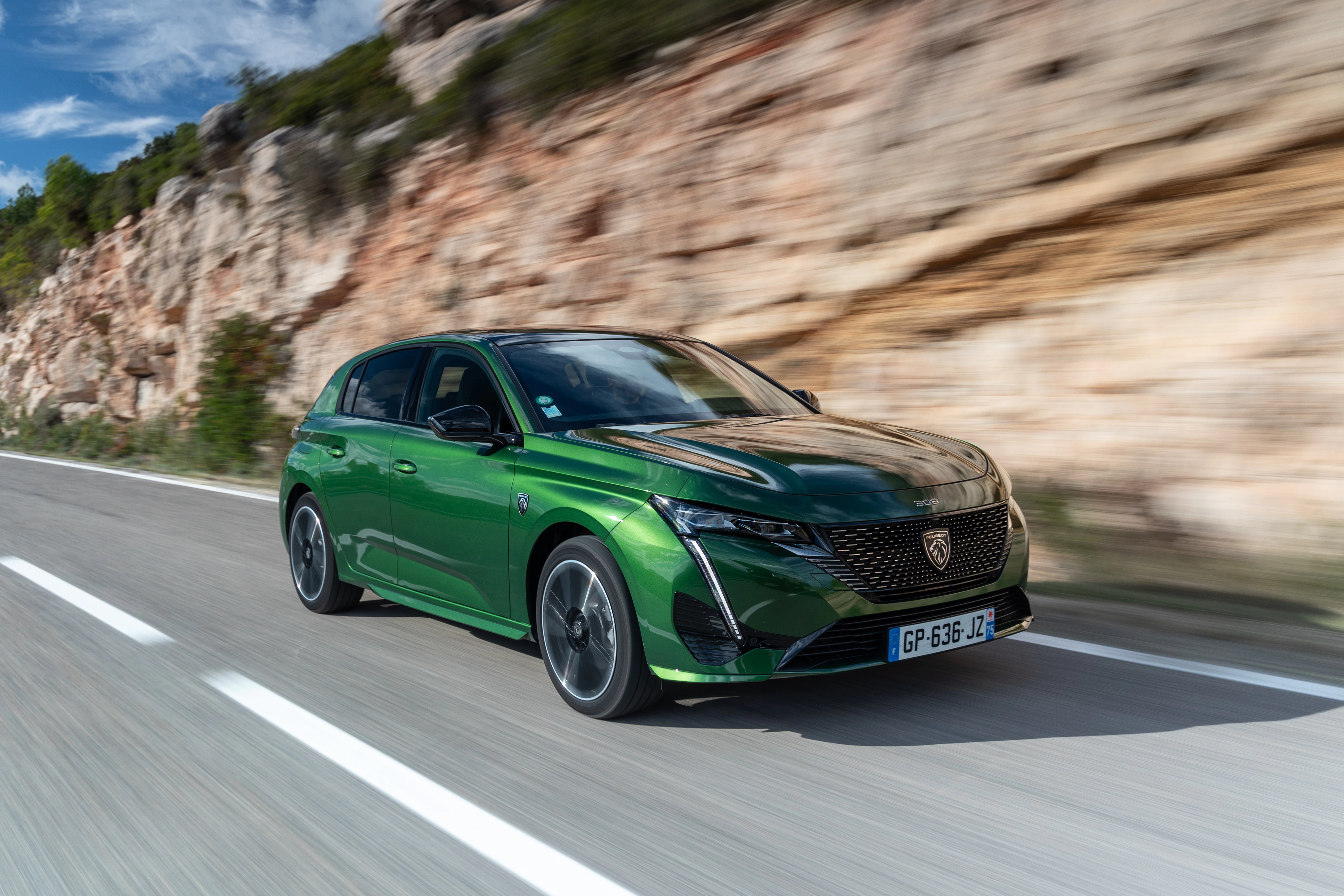 Peugeot e-308 dynamisch Front