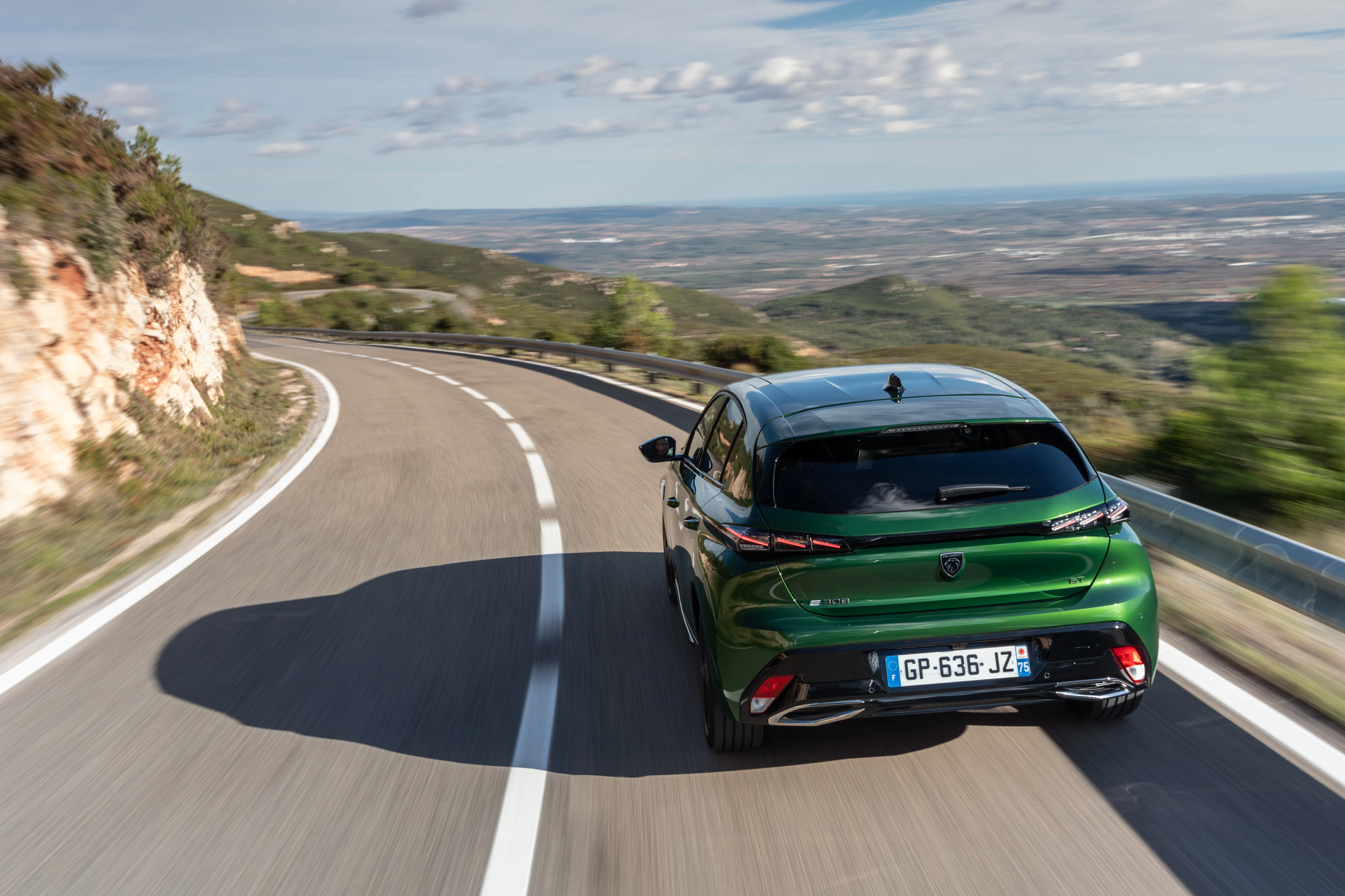 Peugeot e-308 dynamisch Heck