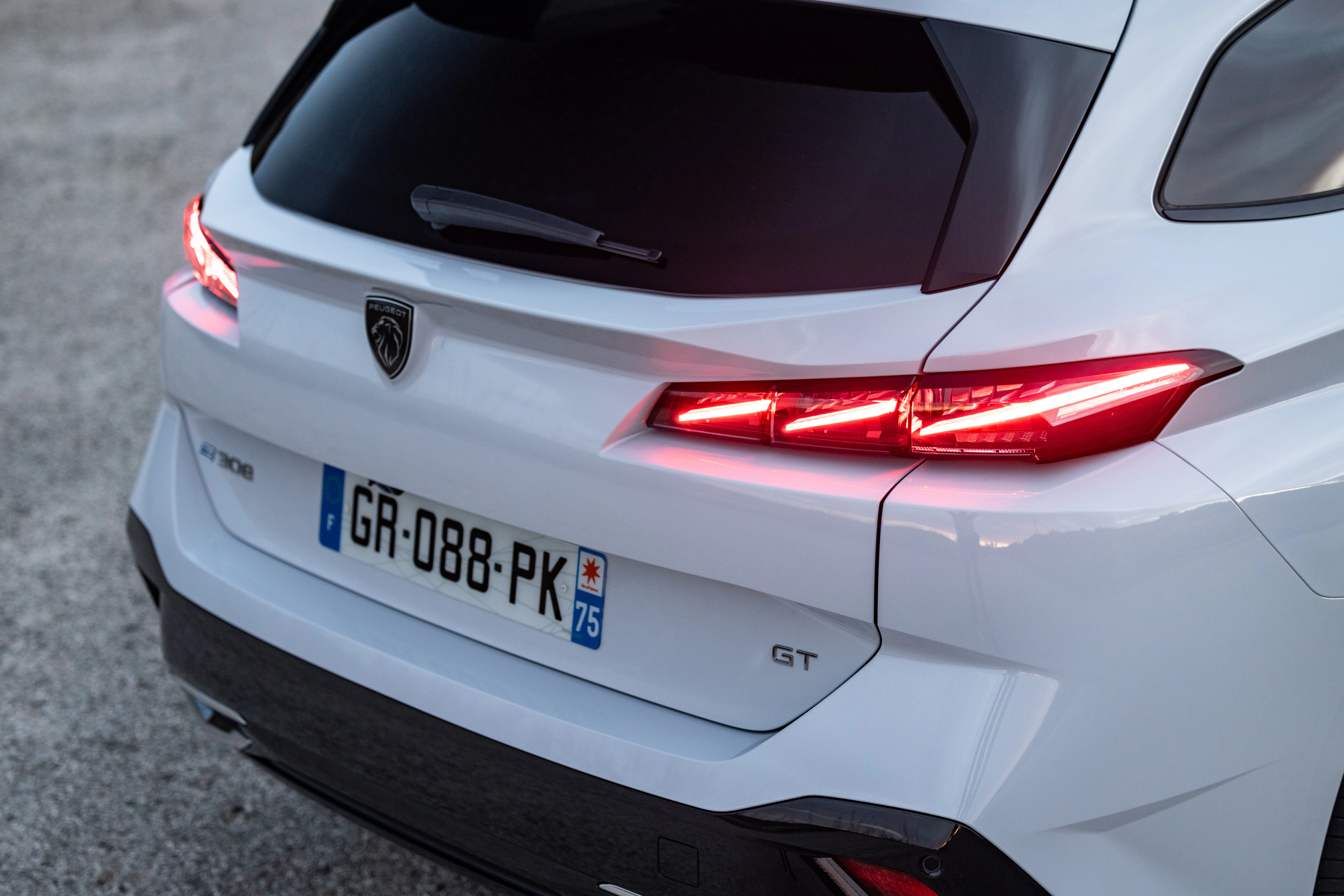 Peugeot e-308 SW Heck Detail