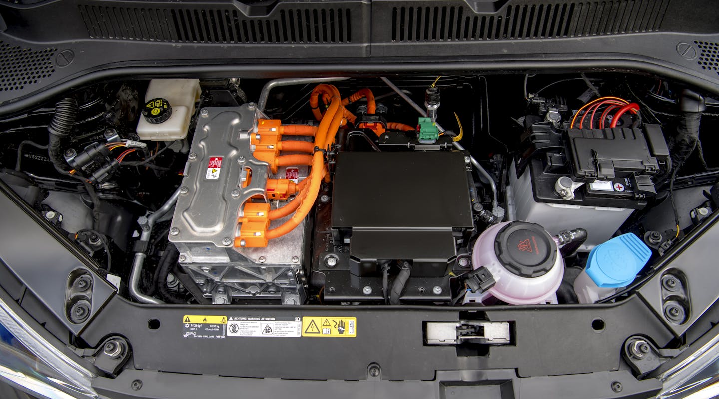 Motorraum des Seat Mii Electric